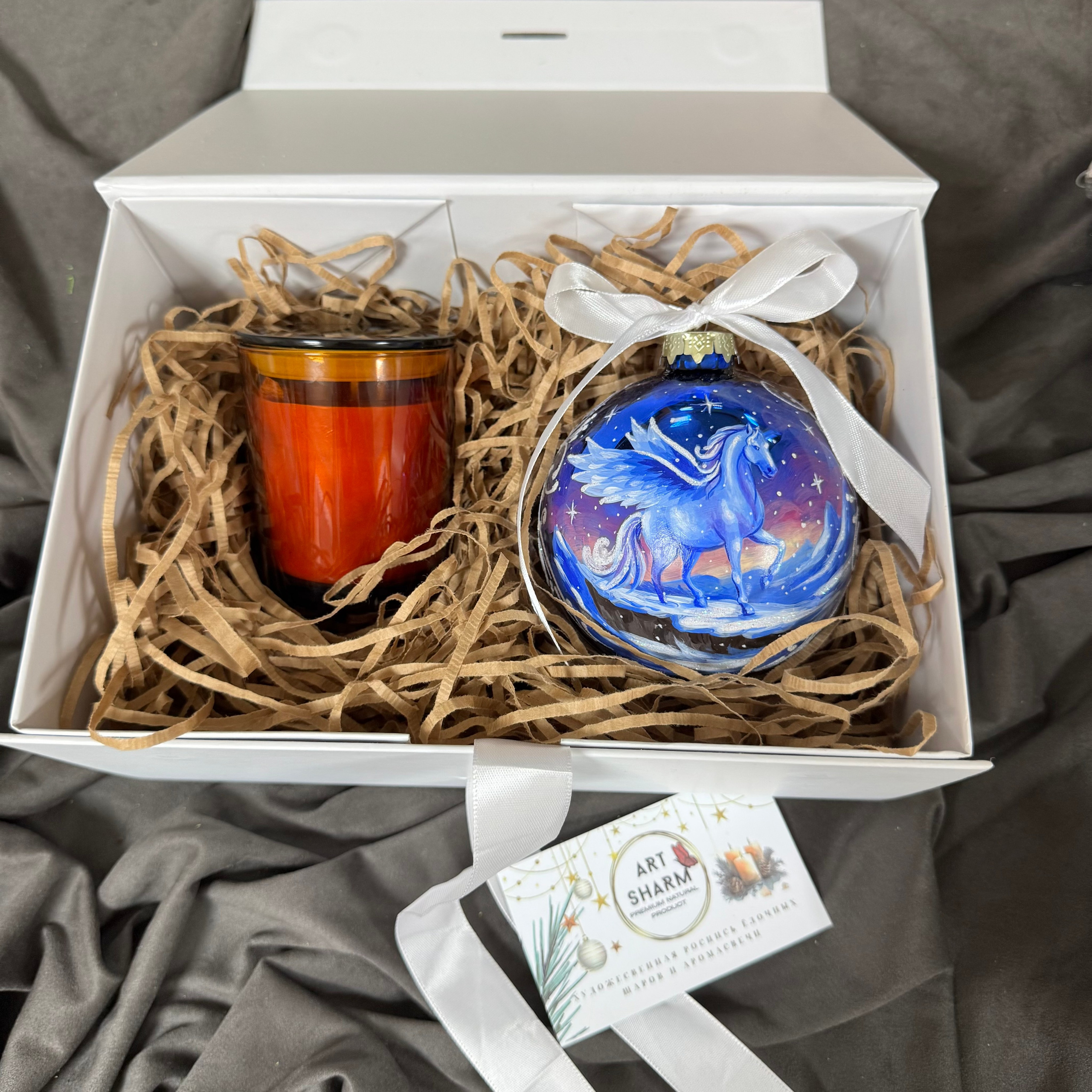 Аромасвечи и наборы. Художественная ручная роспись елочных шаров, корпоративные подарки и восковые аромасвечи