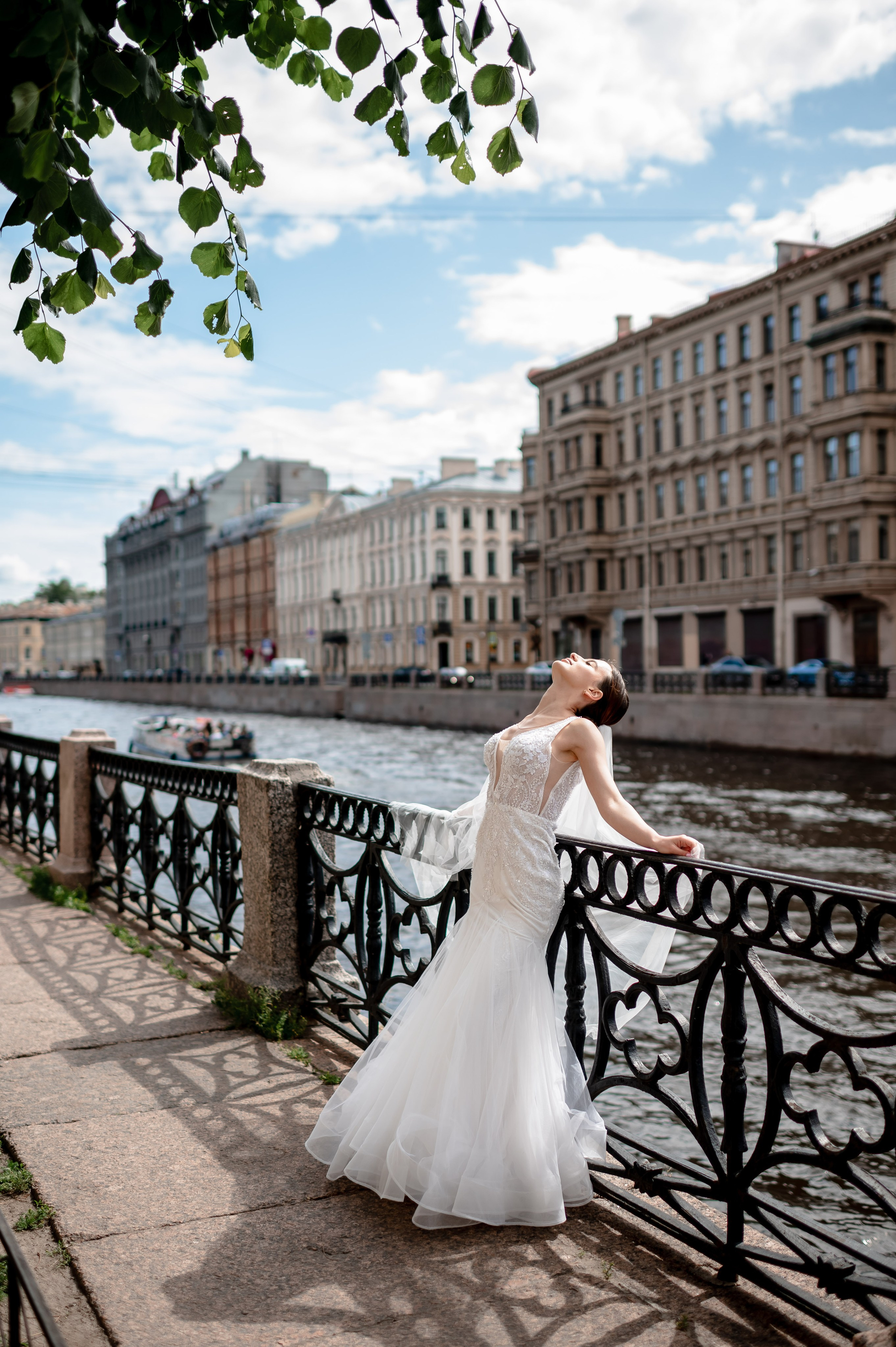 Елизавета и Максим (фотосессия у Дворца Штиглица, набережная Мойки и у Законодательного собрания). Портретный, семейный и свадебный фотограф в Санкт-Петербурге и в Пушкине Ширяев Денис