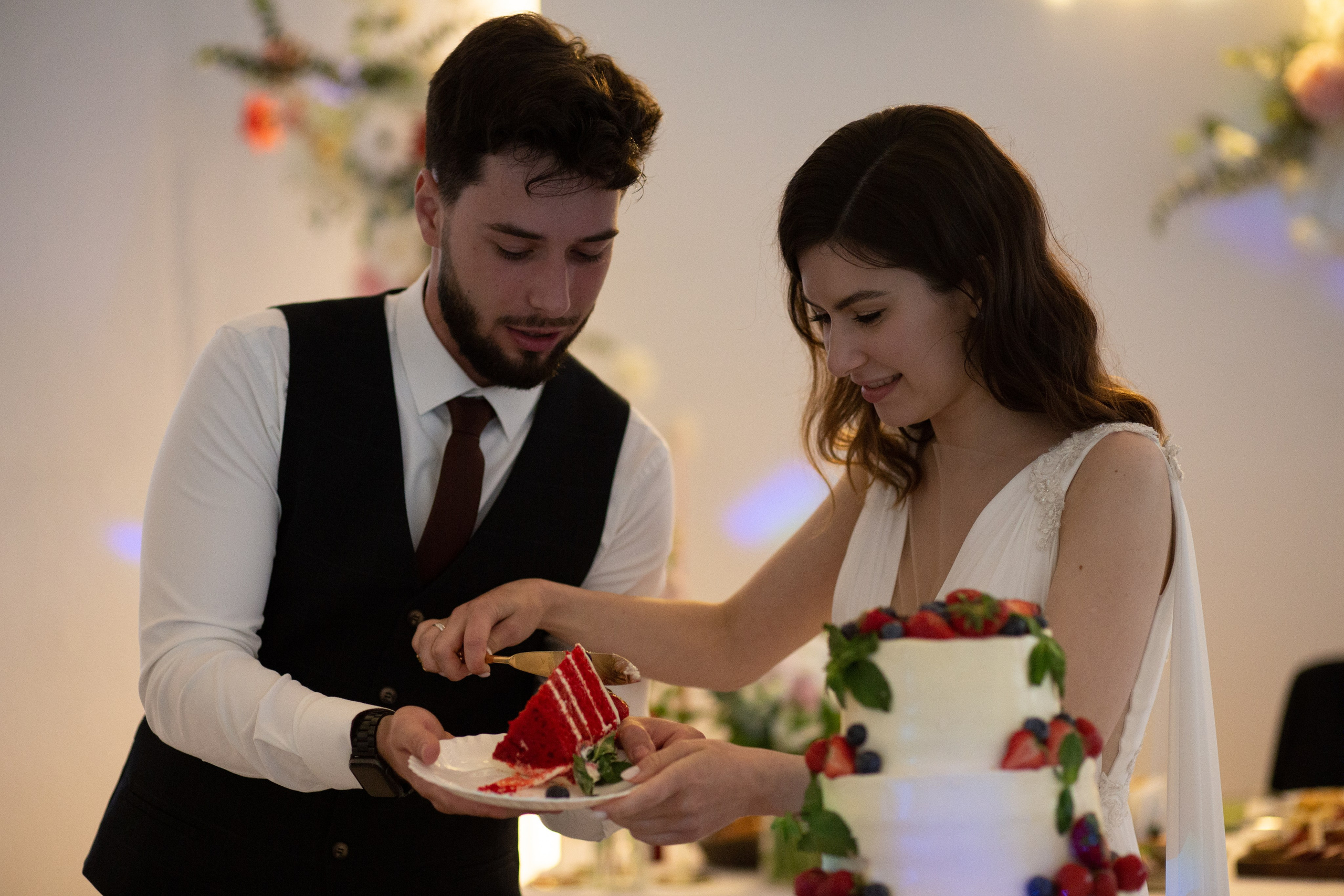 Леонид и Полина (выездная регистрация и банкет). Свадебный фотограф Екатерина Черкасская