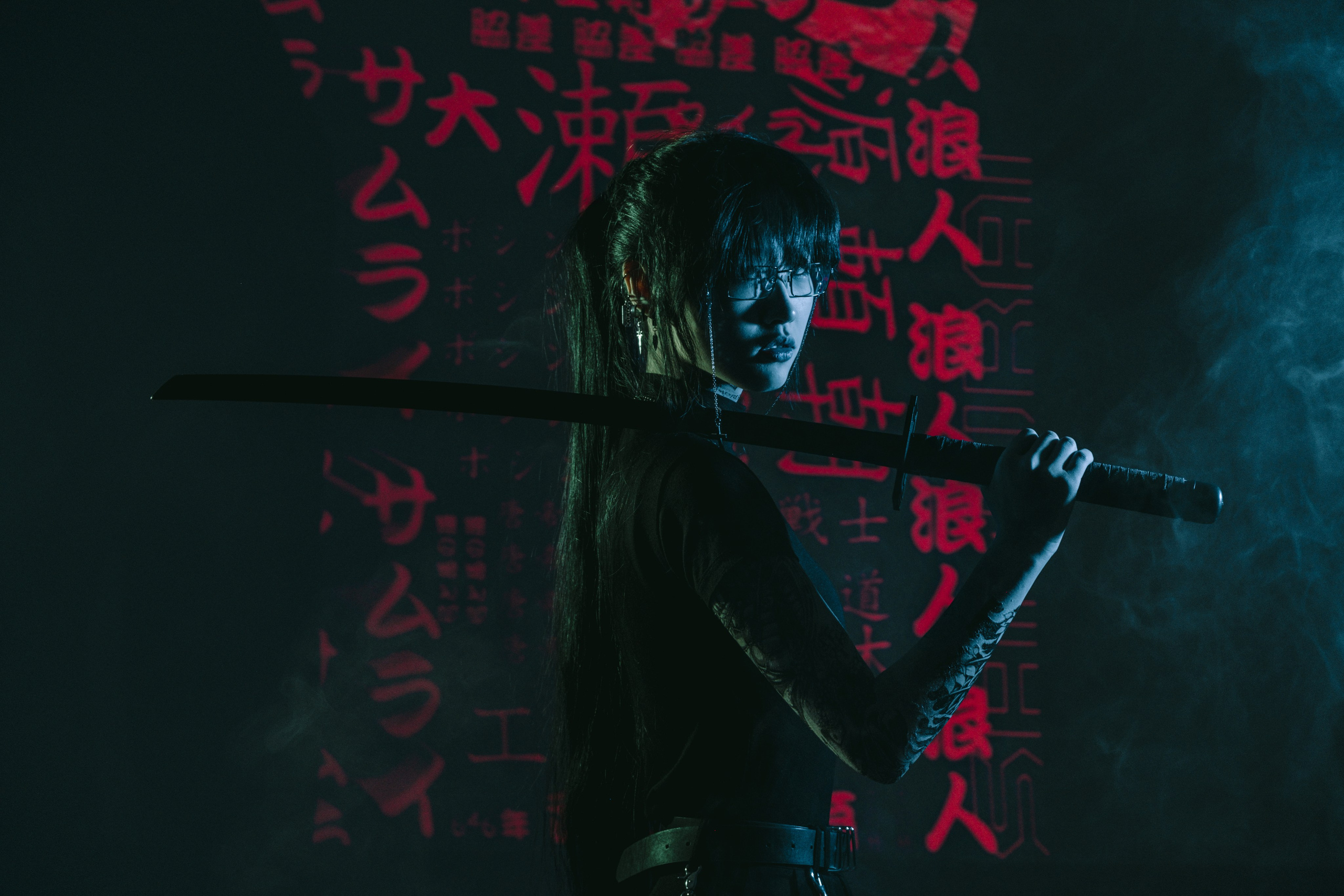 Портреты. Портреты и репортажные съемки с душой: ваш уникальный момент в объективе Руфата, профессионального фотографа Алматы