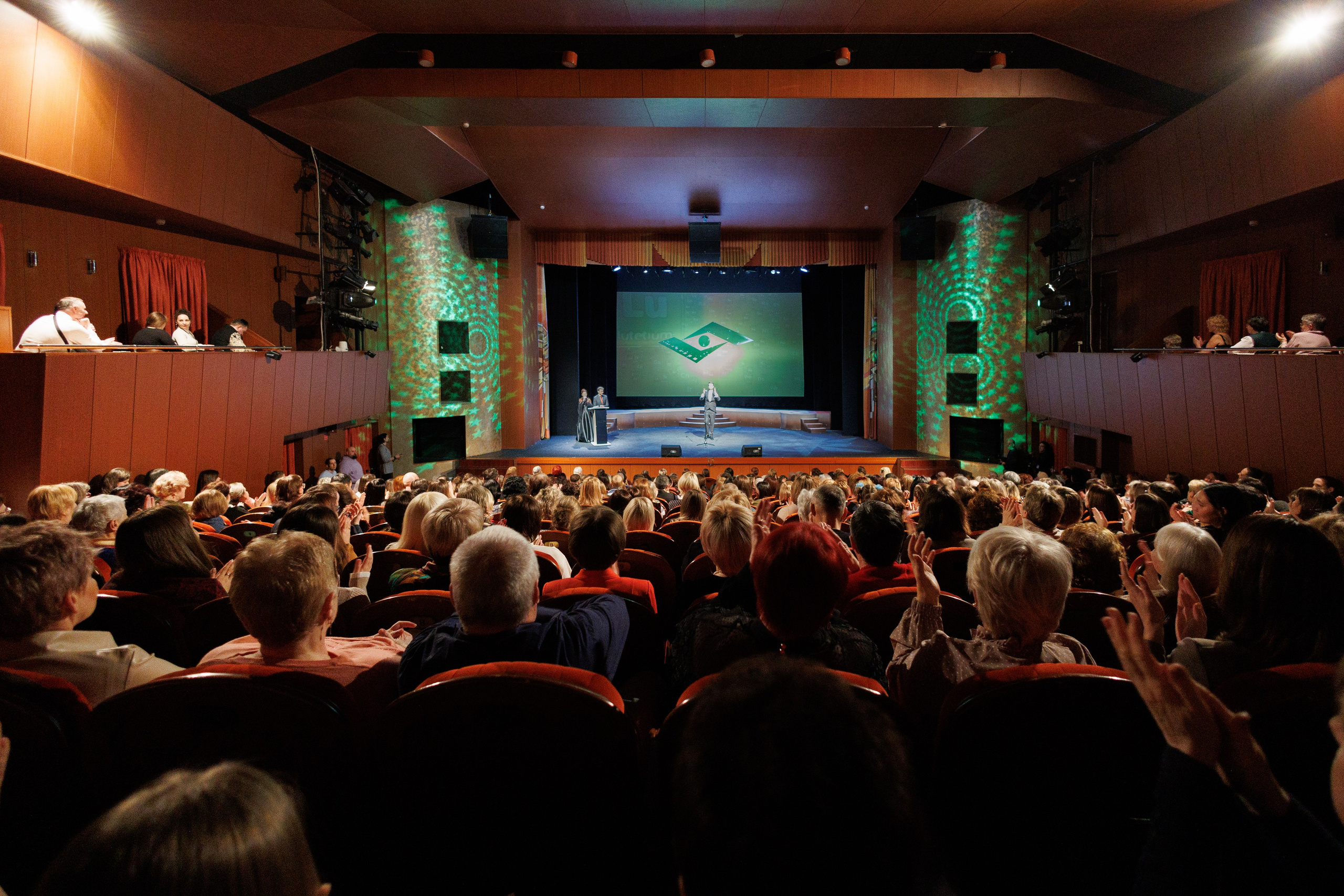 Открытие кинофестиваля «Алафейская гора». Фотосессии в Тобольске, школьный фотограф, репортажная съемка