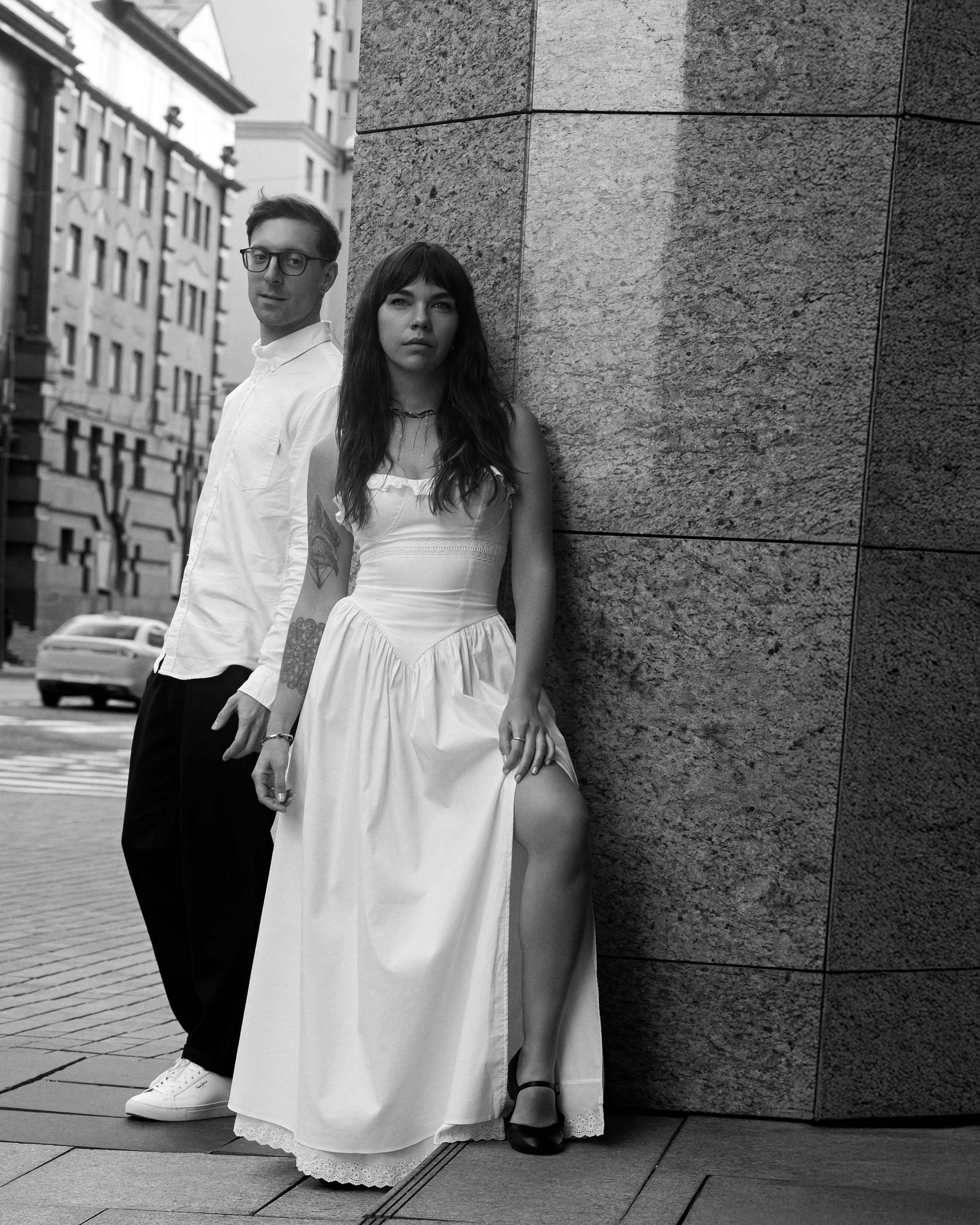 Свадебная Прогулка Виктория и Артем. Портретный Студийный и уличный фотограф Москва. Индивидуальные, Семейные, Беременность, Будуар, Каталог, контент съемки для блога и бизнеса