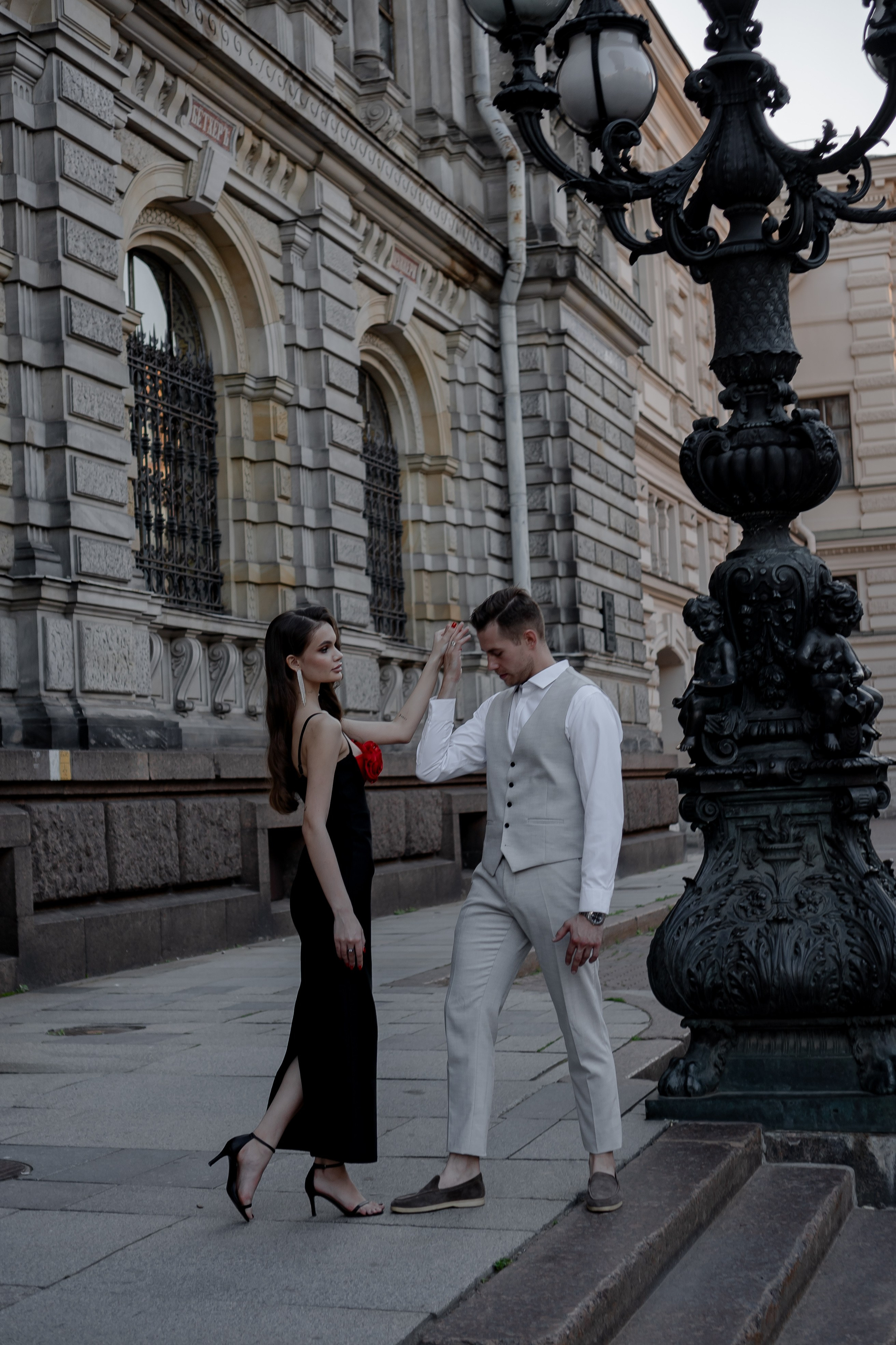 Свадебная сьемка у академии Штиглица. Профессиональный фотограф, Санкт-Петербург — Виктория Богомолова