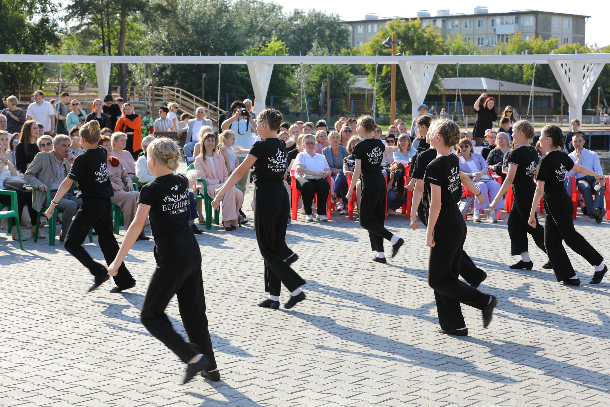 Выпускной в Шадринске. Фотограф Андрей Гузеев