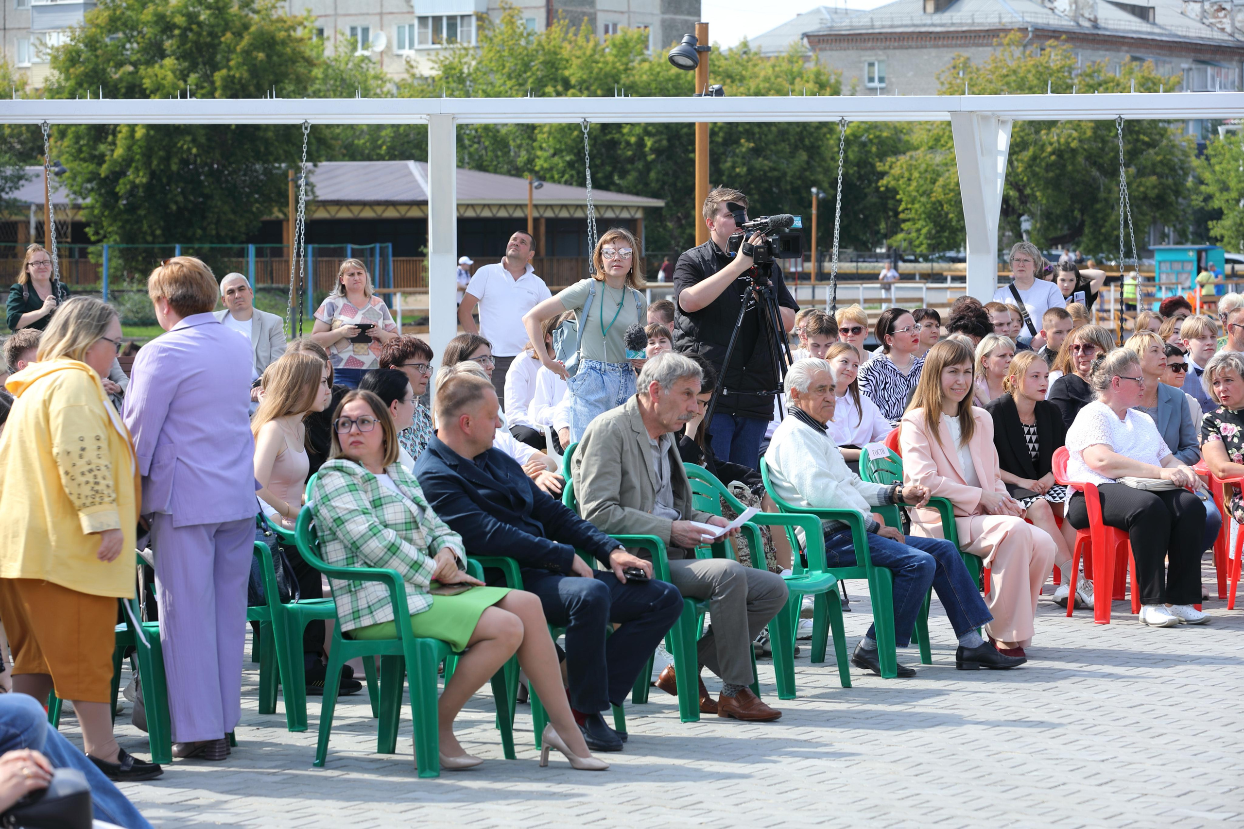 Выпускной в Шадринске. Фотограф Андрей Гузеев