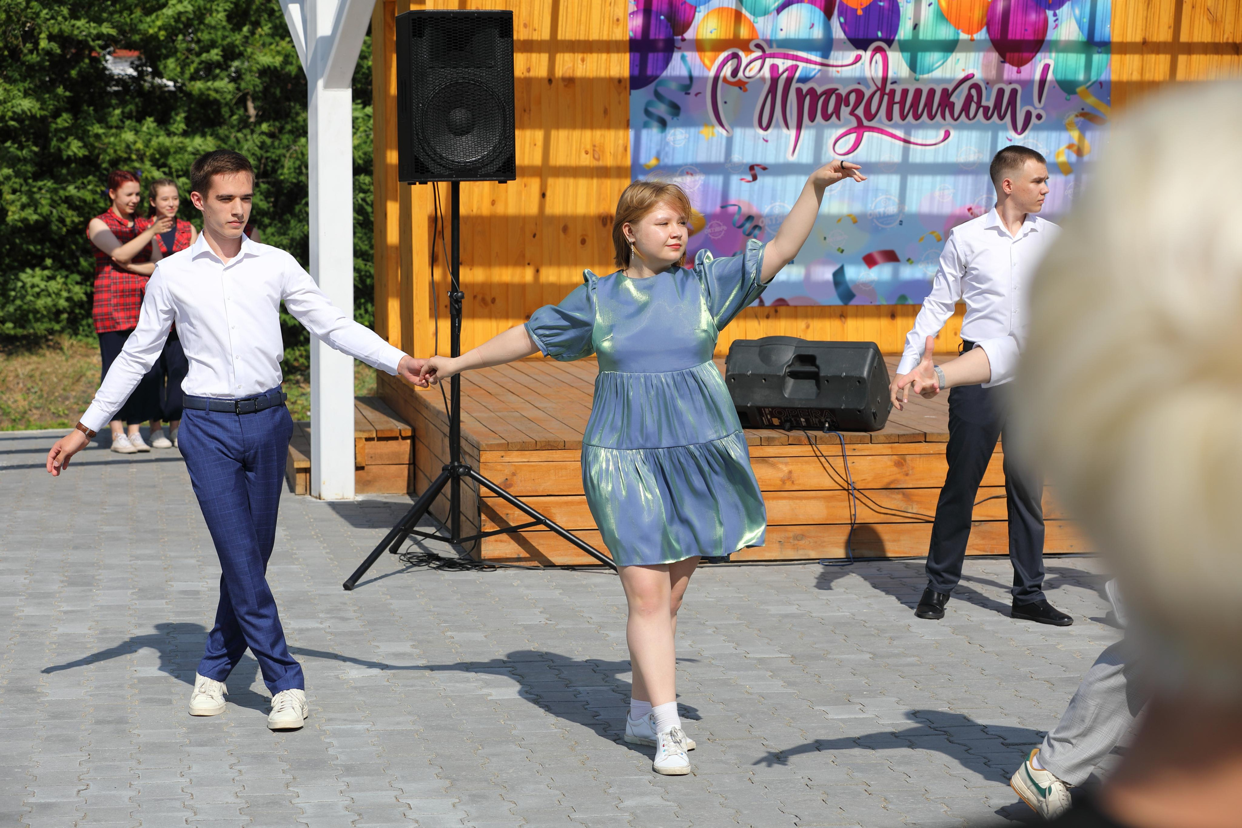 Выпускной в Шадринске. Фотограф Андрей Гузеев