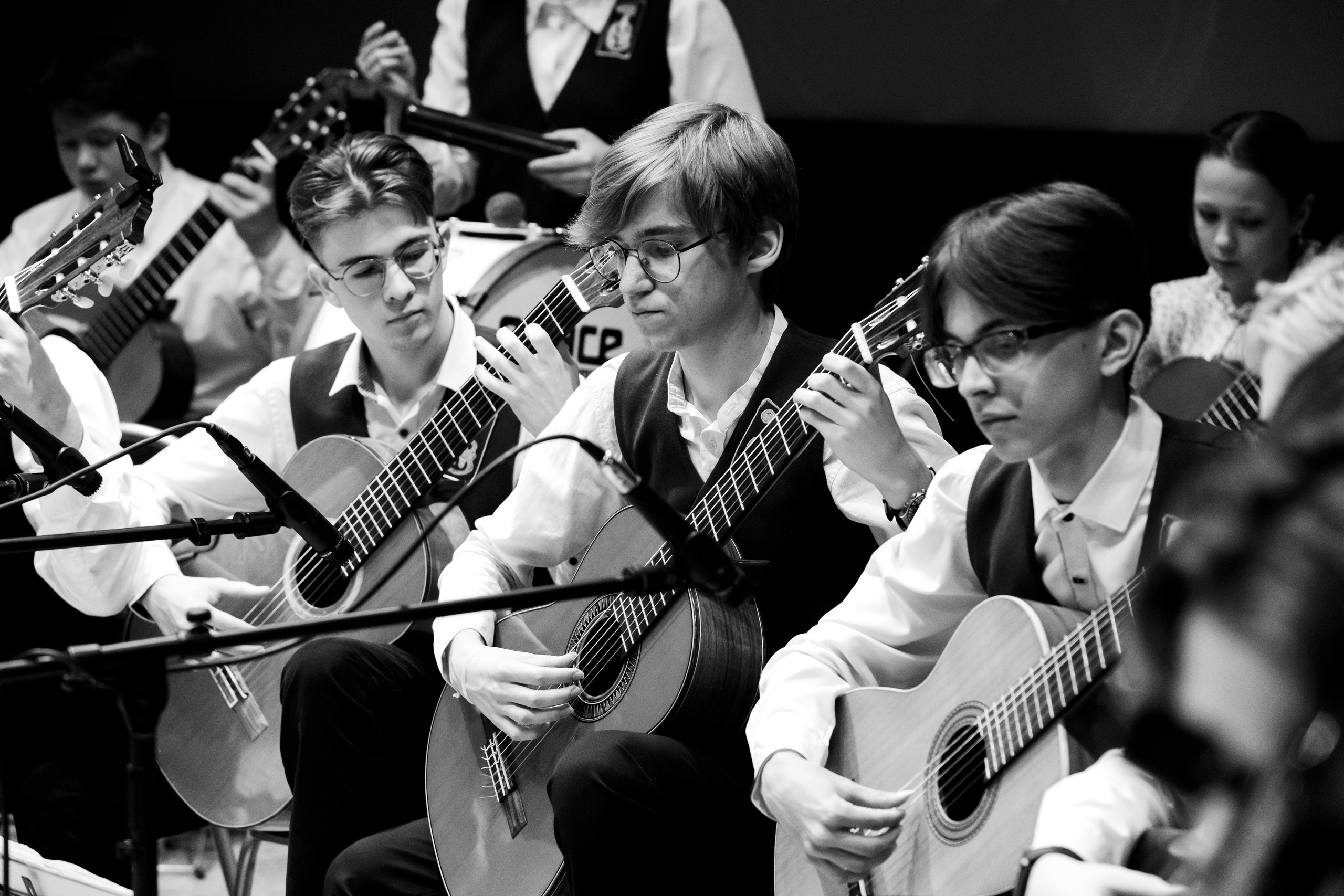 Детский гитарный ансамбль. Фотограф Андрей Гузеев