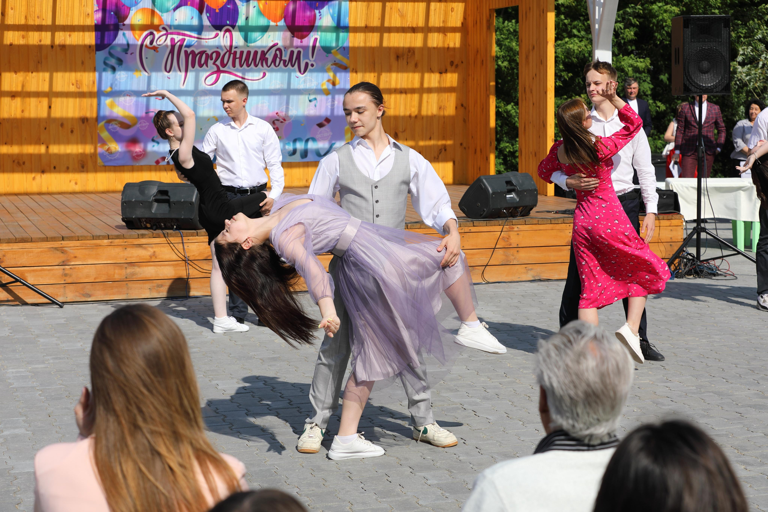 Выпускной в Шадринске. Фотограф Андрей Гузеев