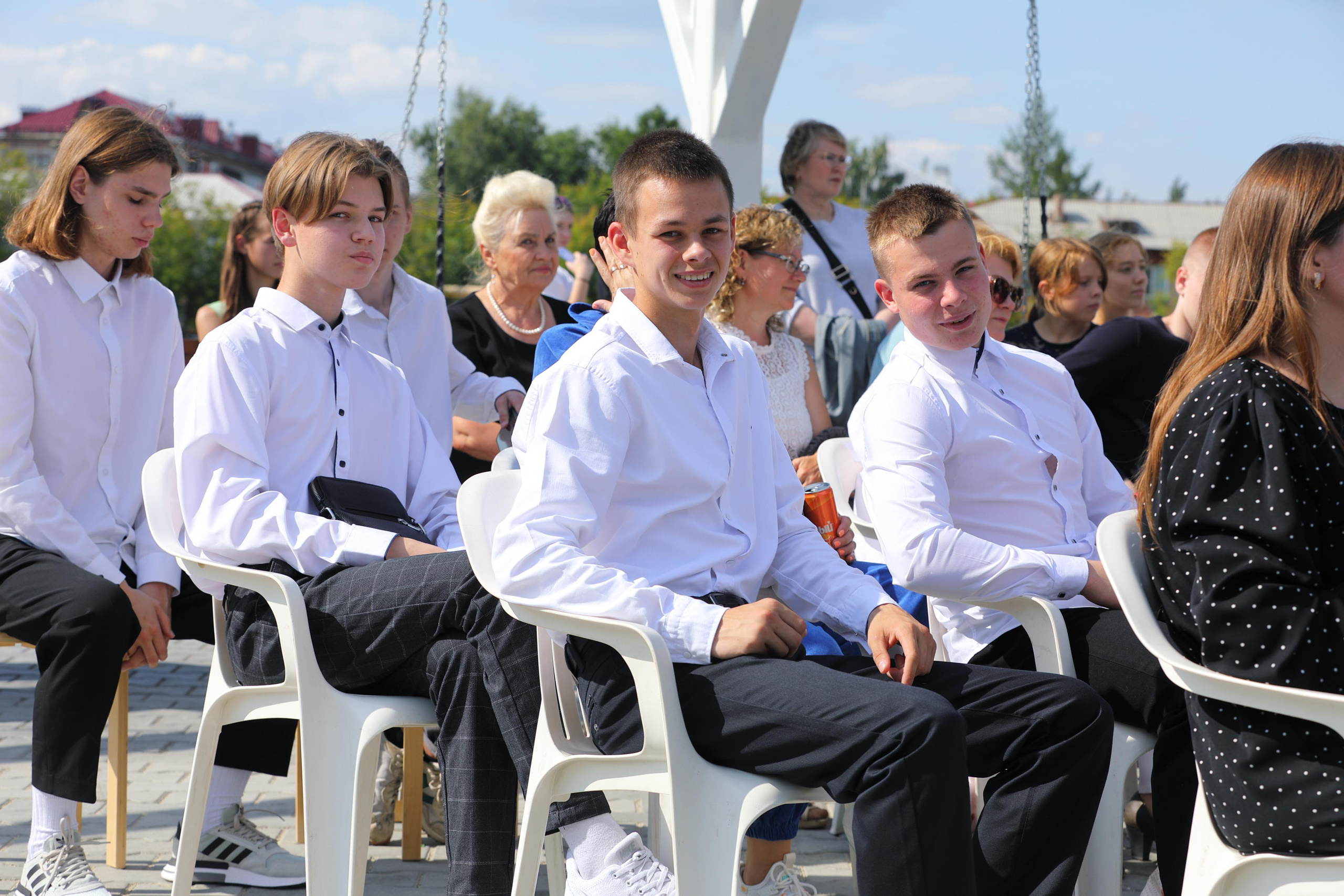 Выпускной в Шадринске. Фотограф Андрей Гузеев