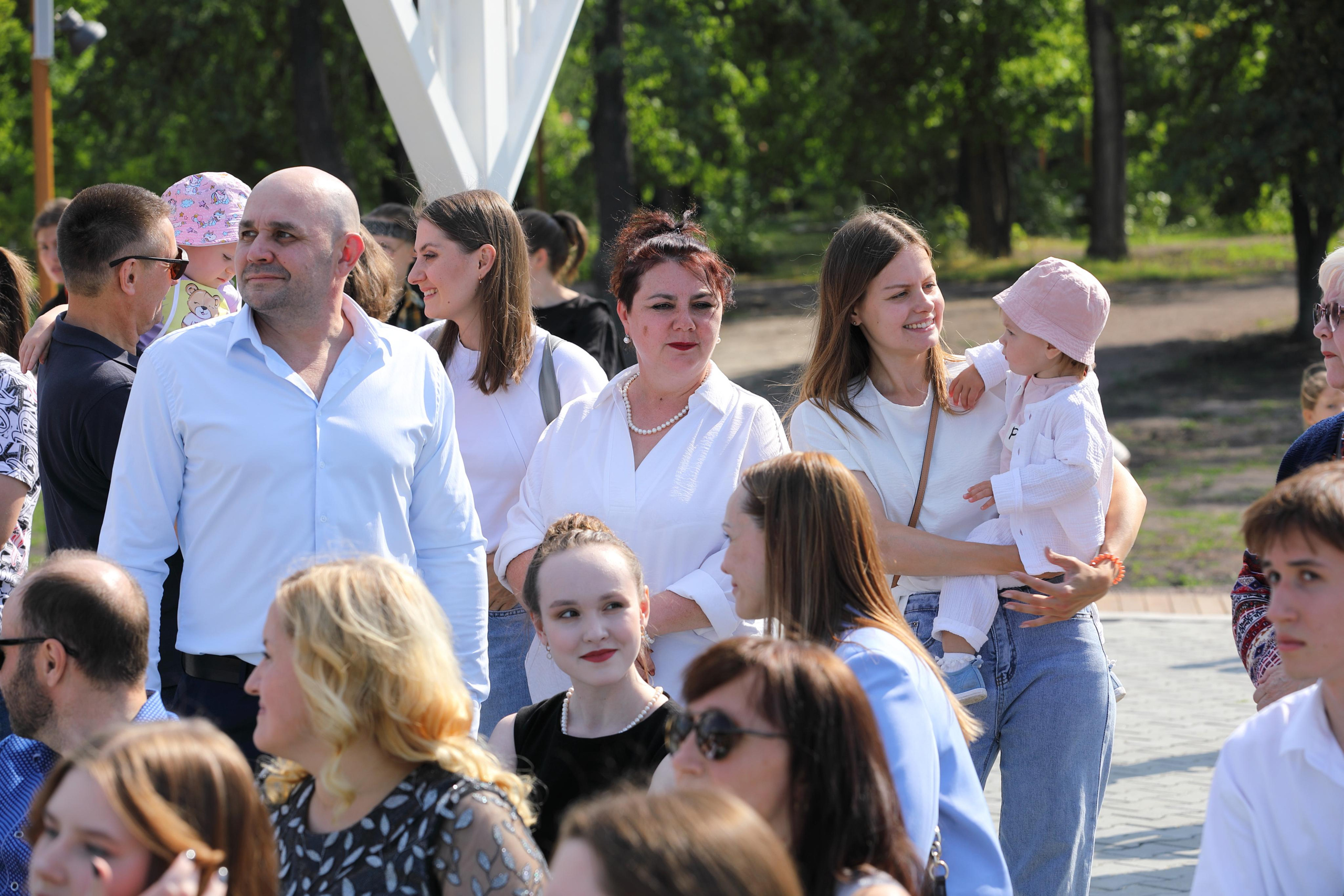 Выпускной в Шадринске. Фотограф Андрей Гузеев