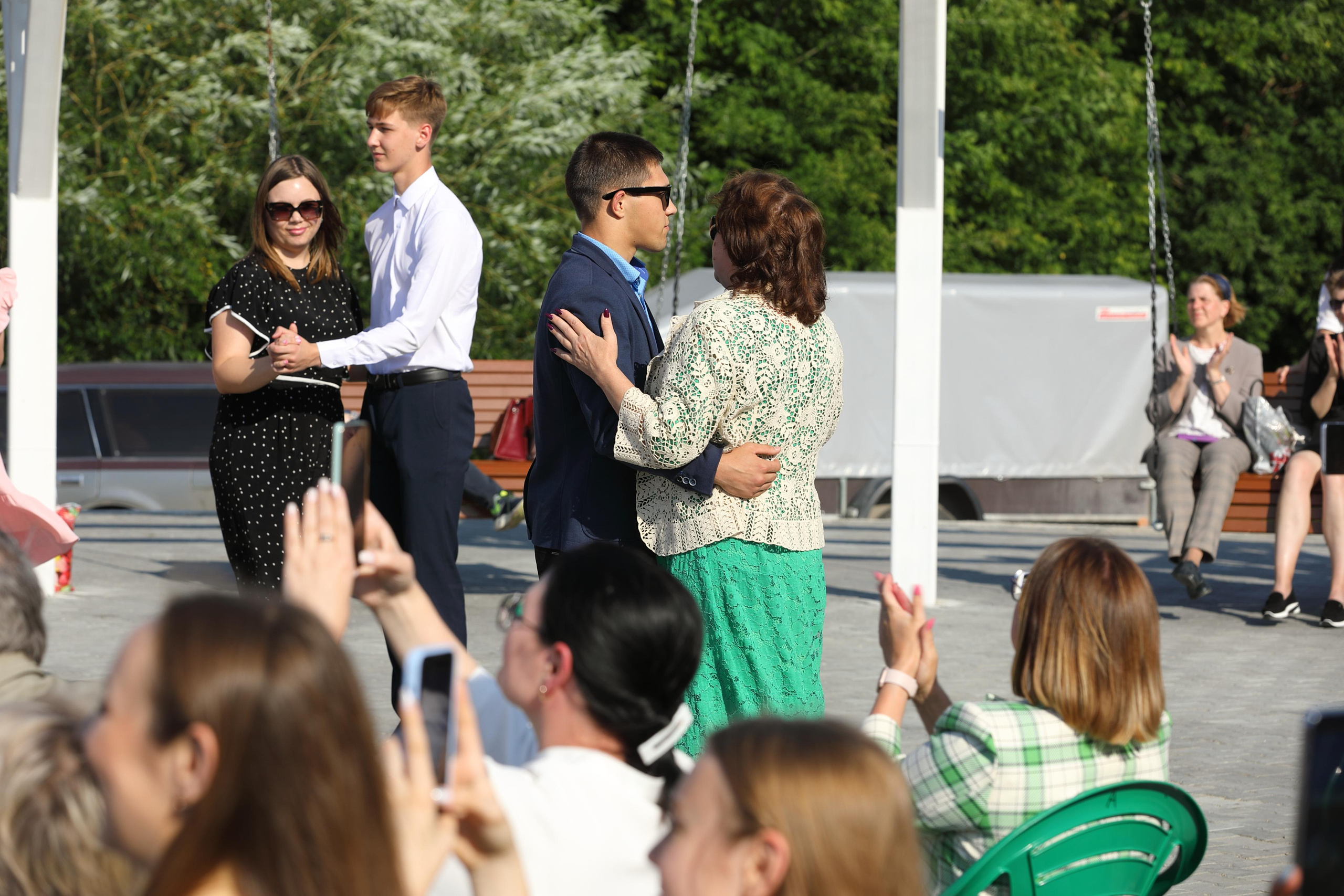 Выпускной в Шадринске. Фотограф Андрей Гузеев