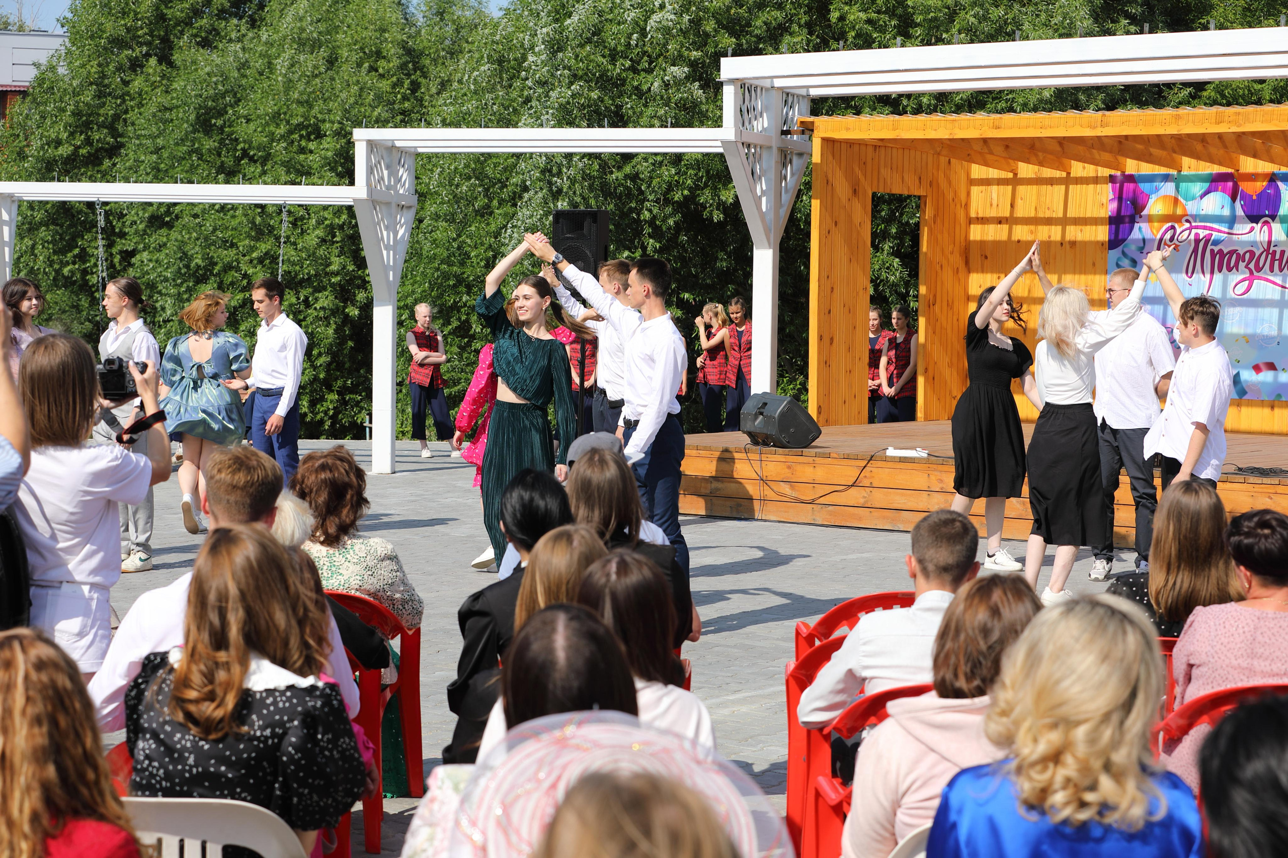 Выпускной в Шадринске. Фотограф Андрей Гузеев