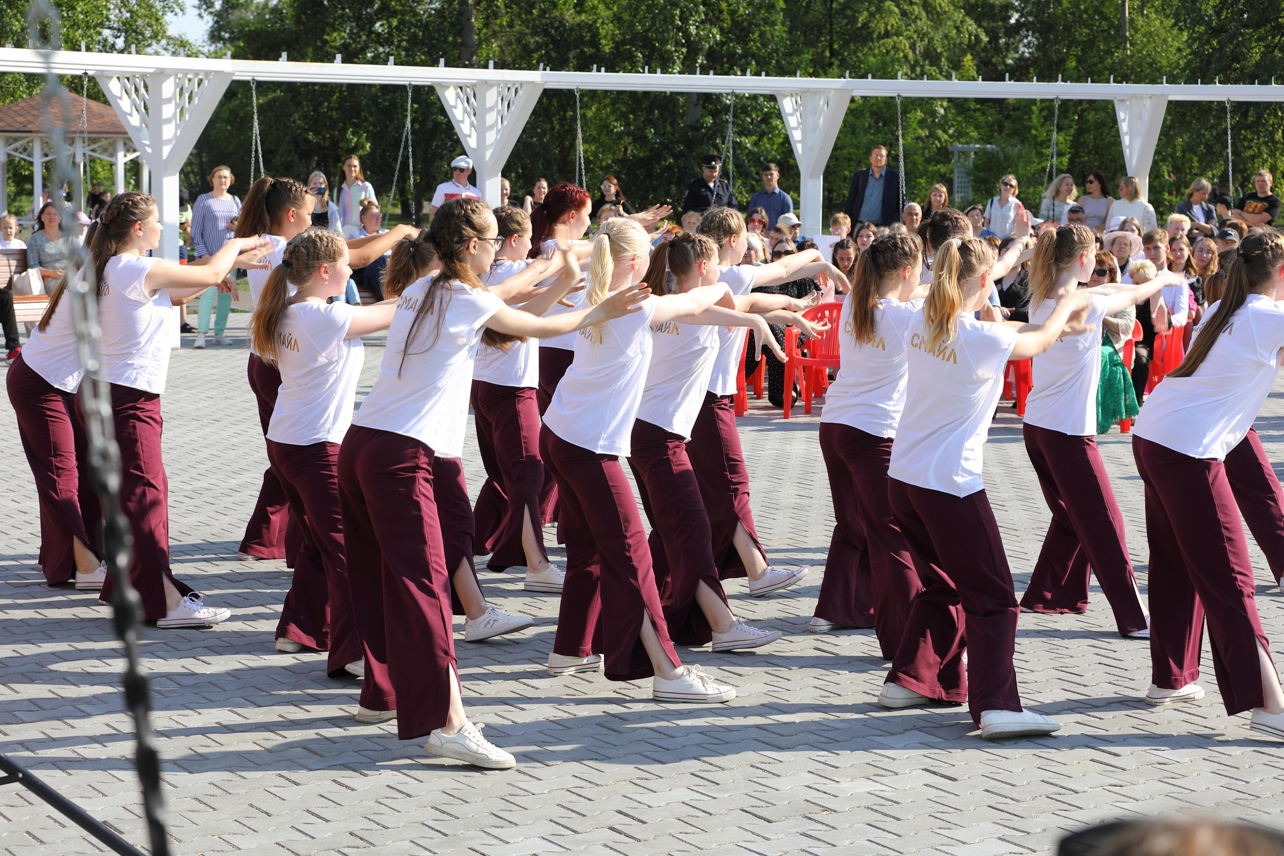 Выпускной в Шадринске. Фотограф Андрей Гузеев