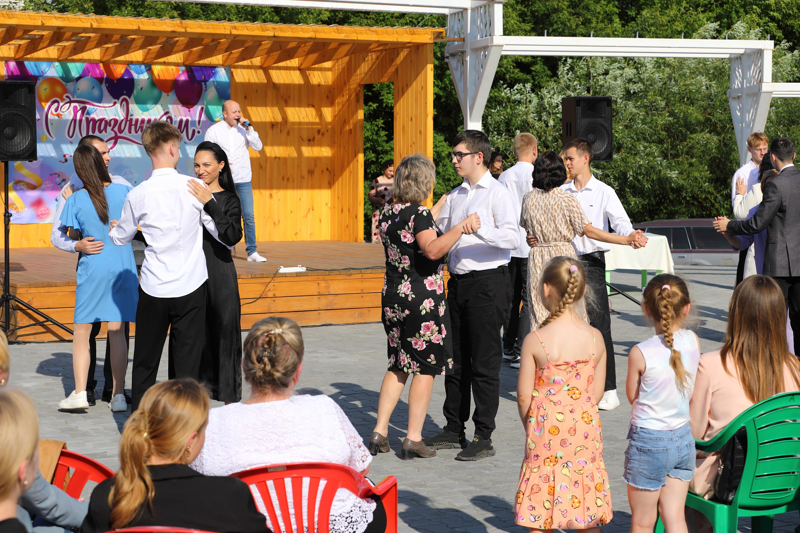 Выпускной в Шадринске. Фотограф Андрей Гузеев