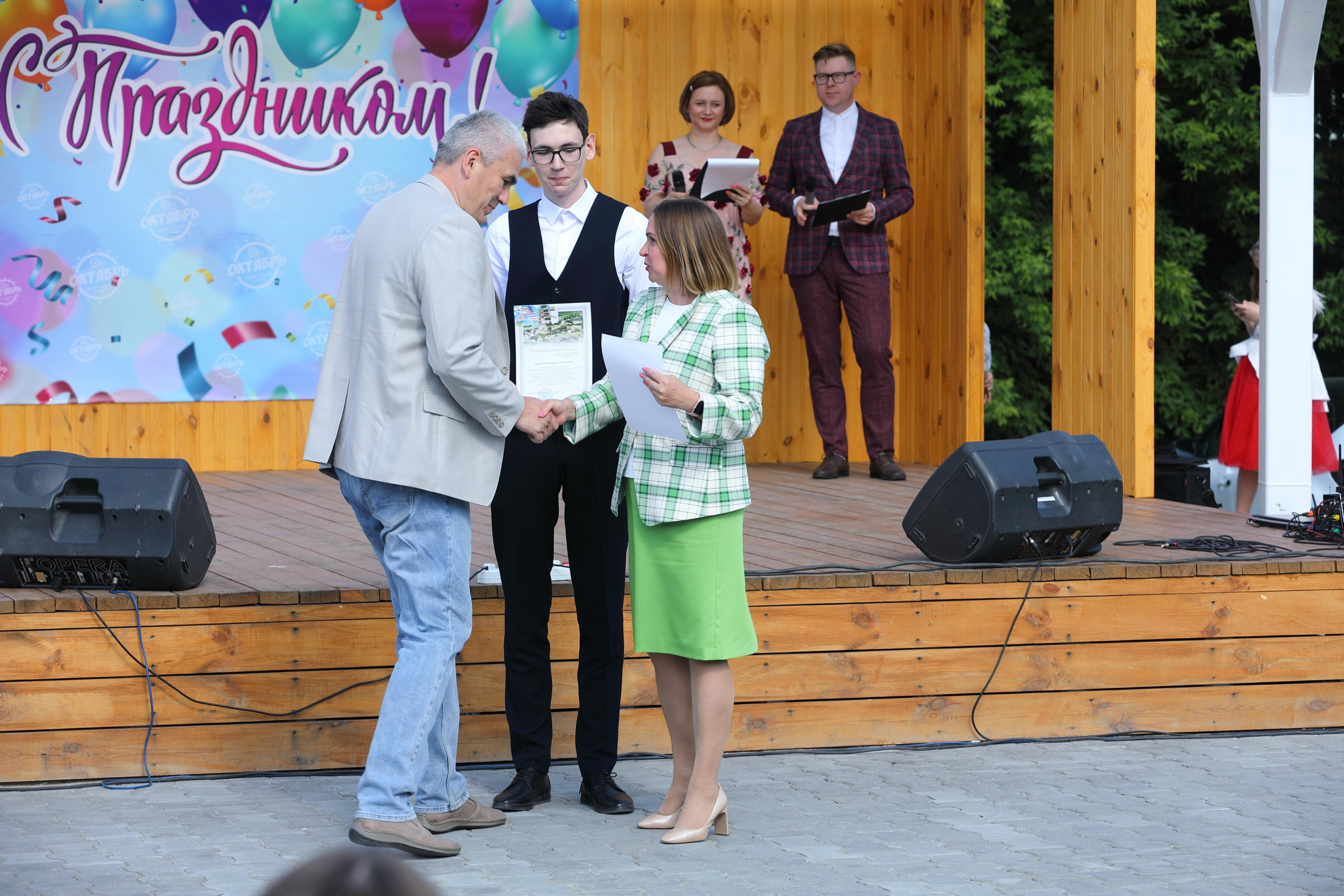 Выпускной в Шадринске. Фотограф Андрей Гузеев