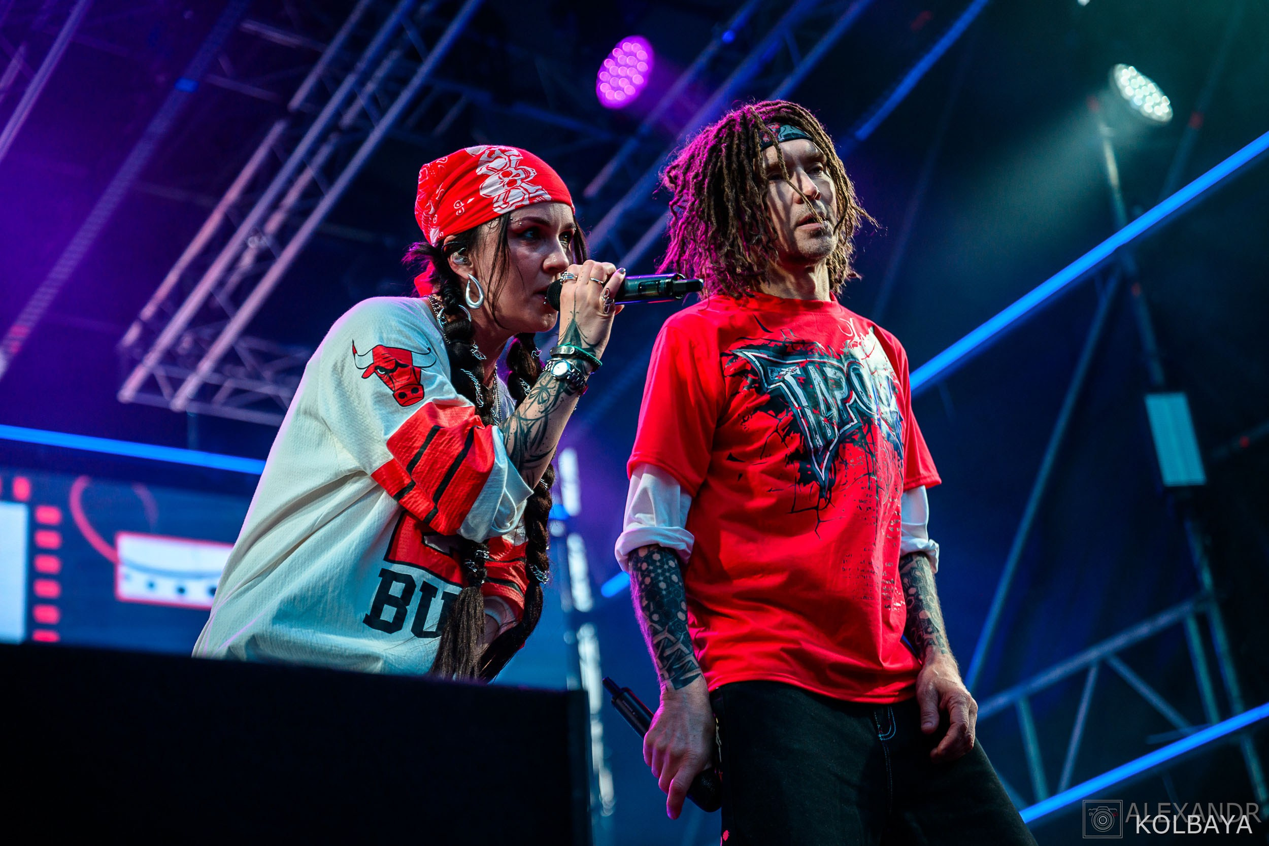 Фоторепортаж с концерта группы СЛОТ на Red Summer 2025. Концертный и театральный репортажный фотограф в Москве Александр Колбая