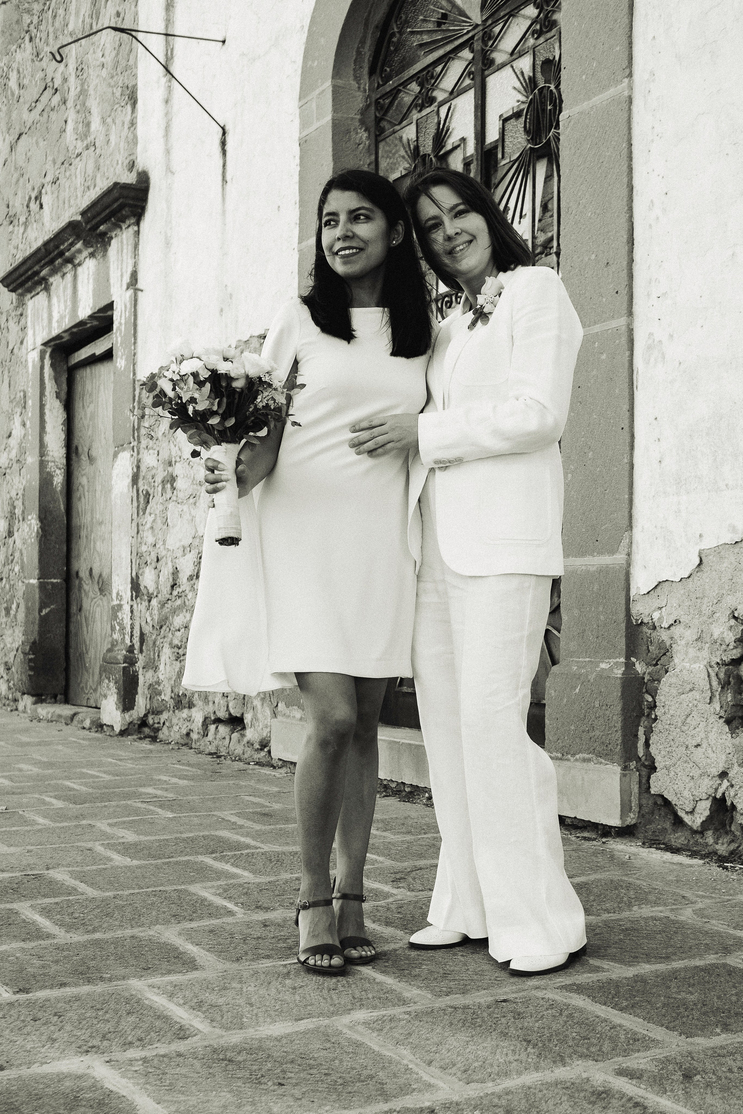 Weddings & Engagement Sessions. Margarita Rodionova — a contemporary lens-based artist currently working in Cancun, Mexico