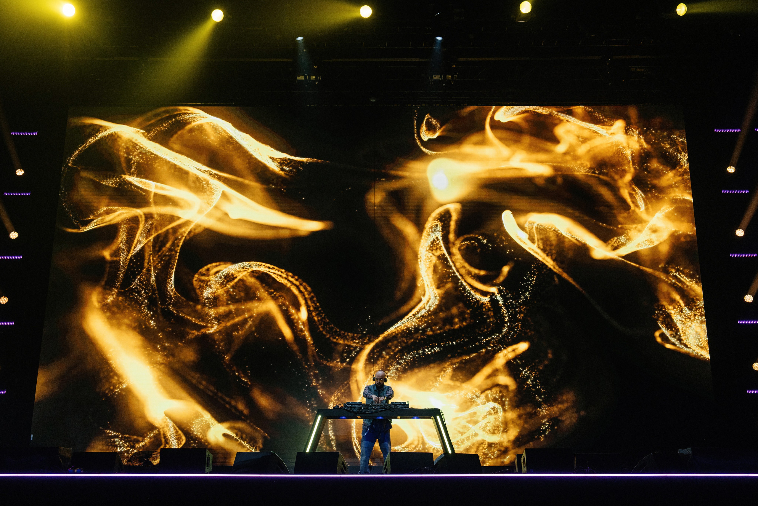 СТУДИЯ КОРПОРАТИВНОЙ ФОТОГРАФИИ. Фотограф Ян Сылка