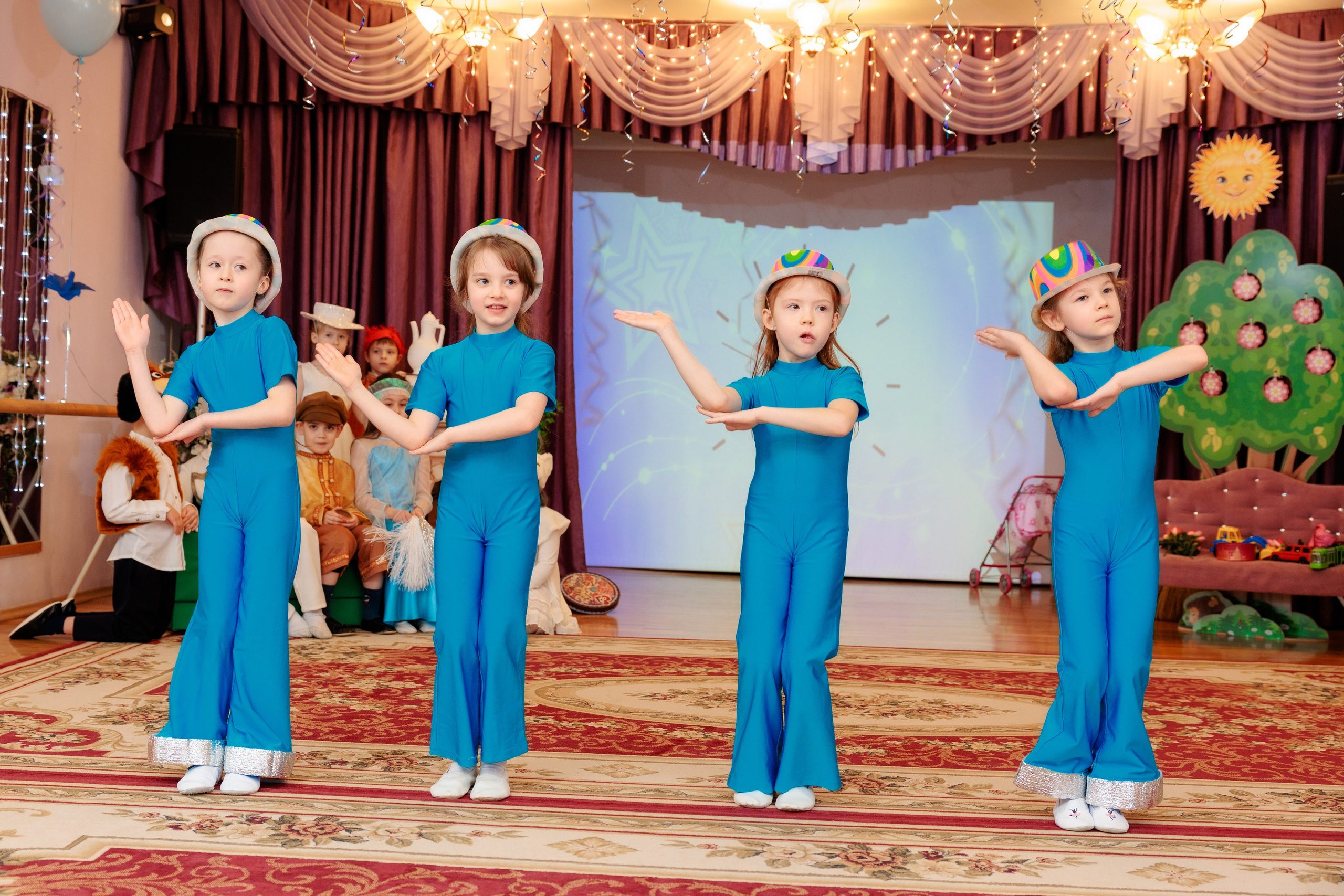 Фотосъёмка выпускного утренника в детском саду. Выпускные альбомы в Москве фотограф Алина Пащук
