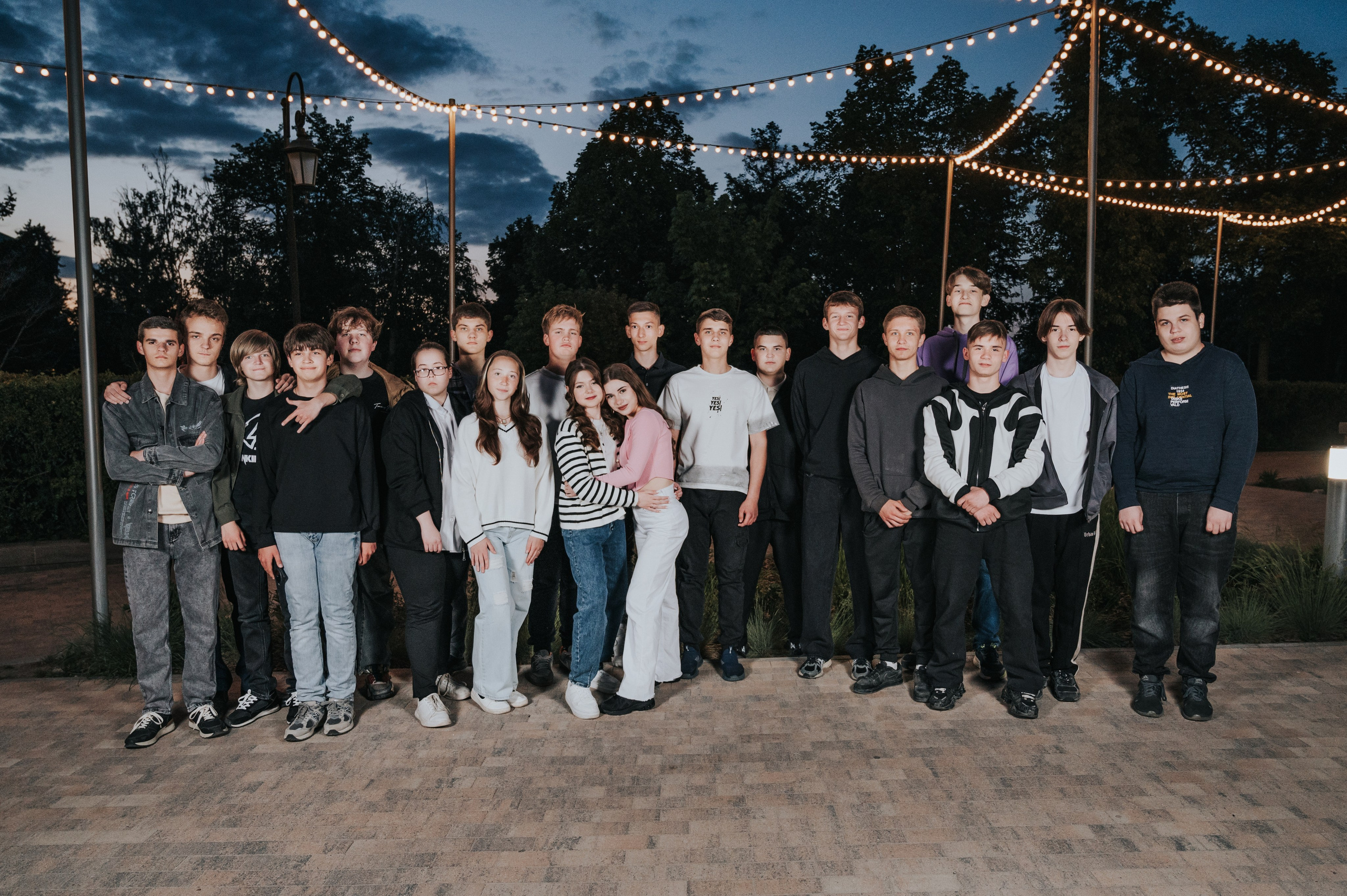 Ночная. Выпускные альбомы и Школьный фотограф в Алексеевке, Бирюче, Красном