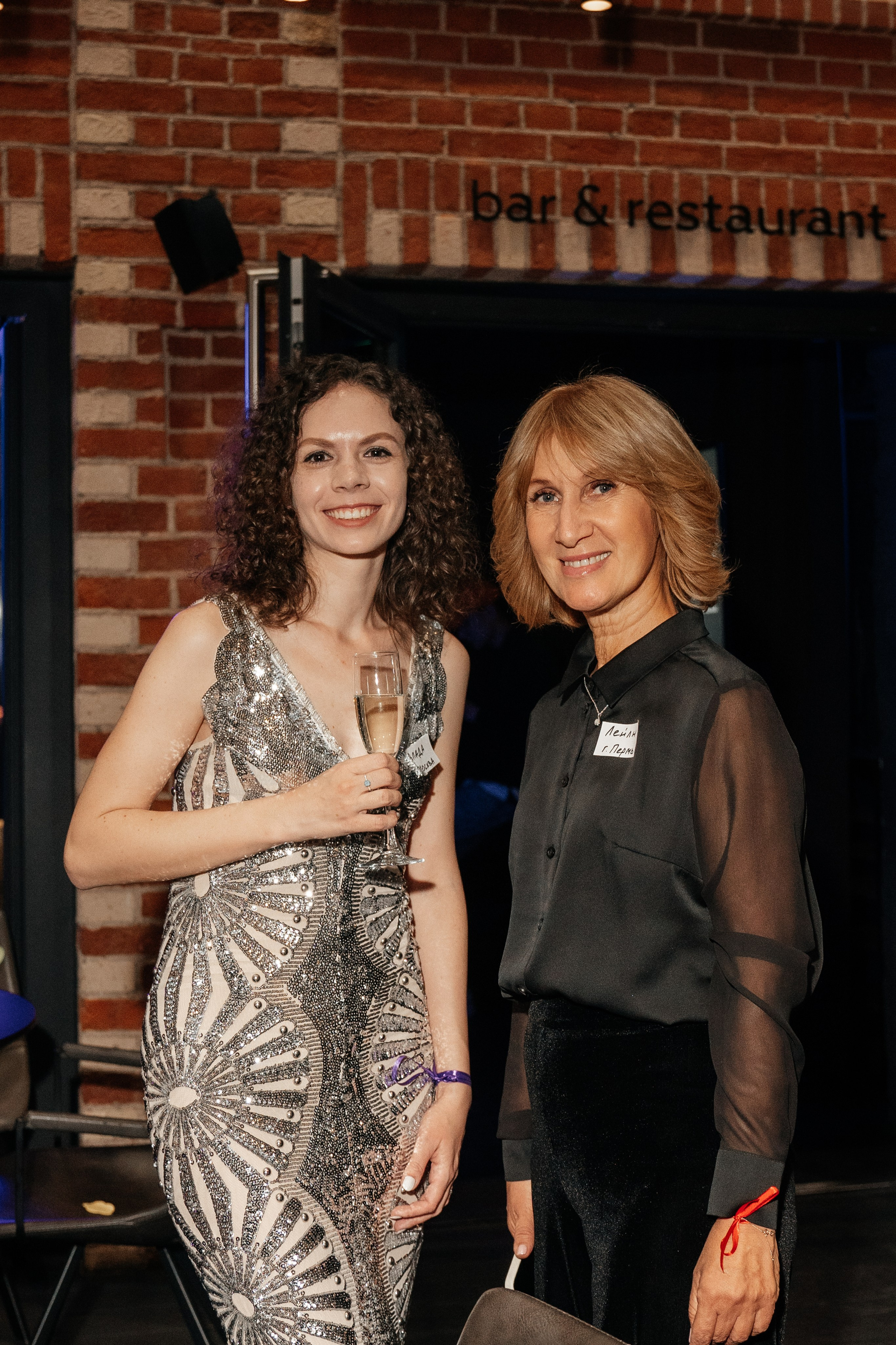 Юбилей клуба «ИНТУИЦИЯ». Семейный и репортажный фотограф в Москве Оксана Шилова