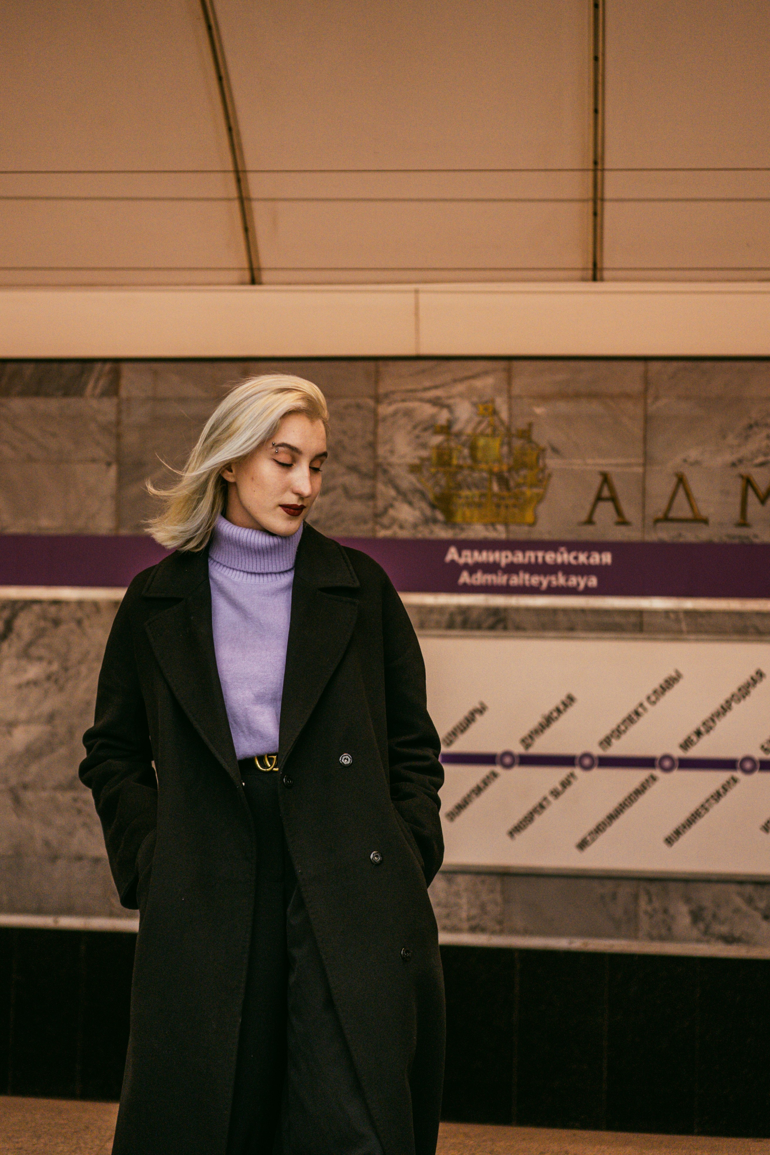 Анастасия в Метро. Профессиональный фотограф, Санкт-Петербург — Виктория Богомолова