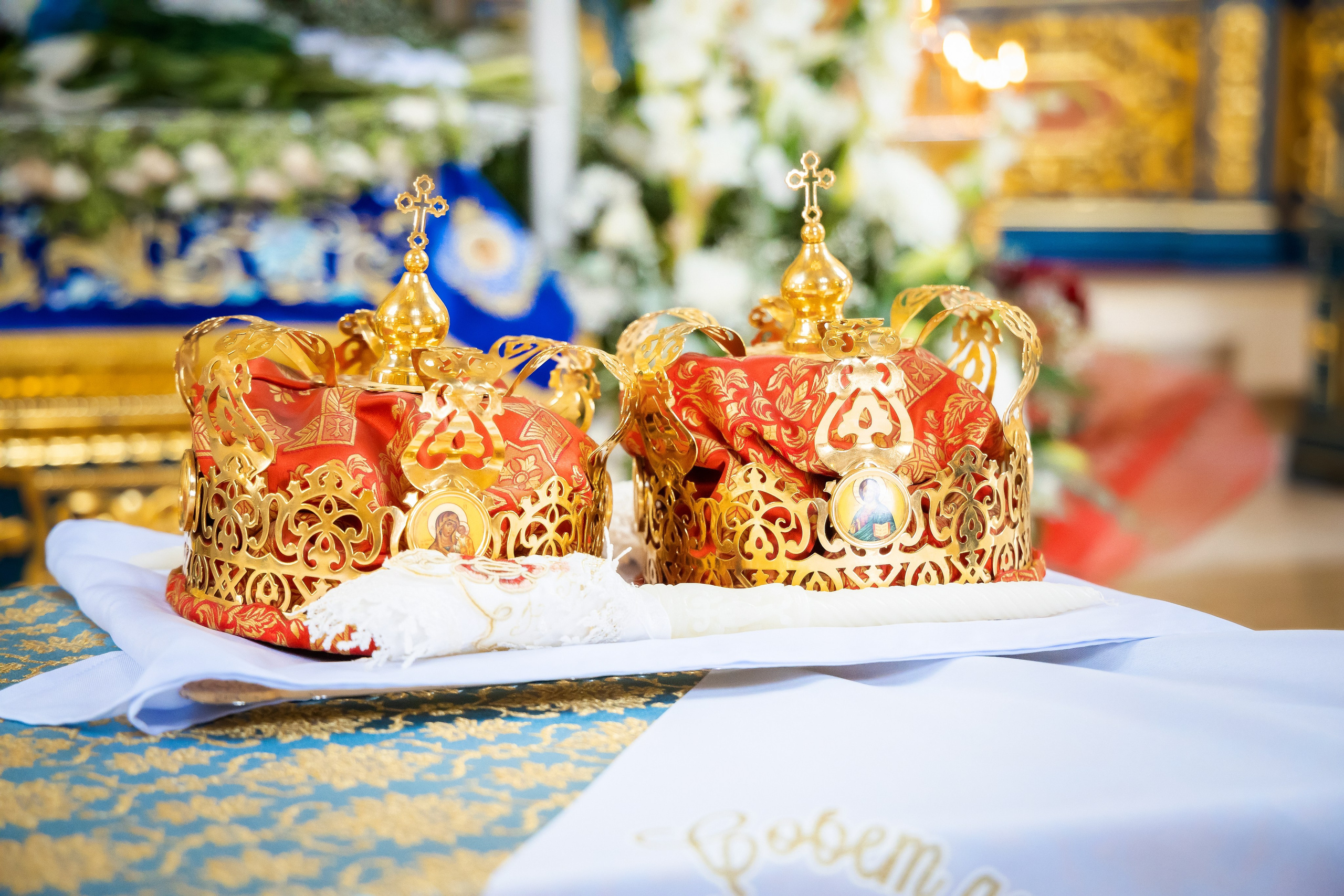 В Храме. Семейный и Свадебный фотограф в Астане Александр Астапов