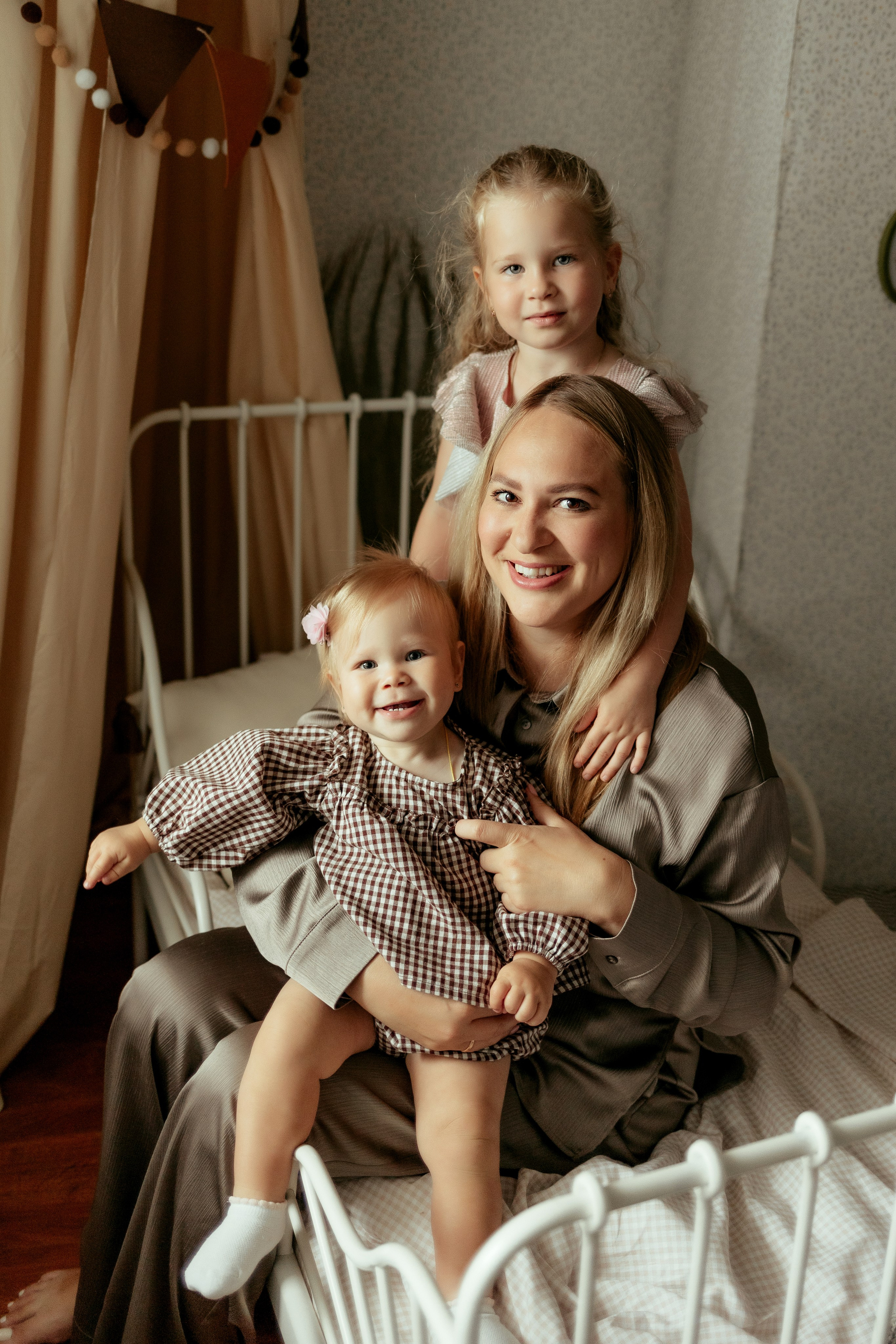 Годики, в моей студии. Фотограф на первый годик, семейный и детский фотограф в Новосибирске