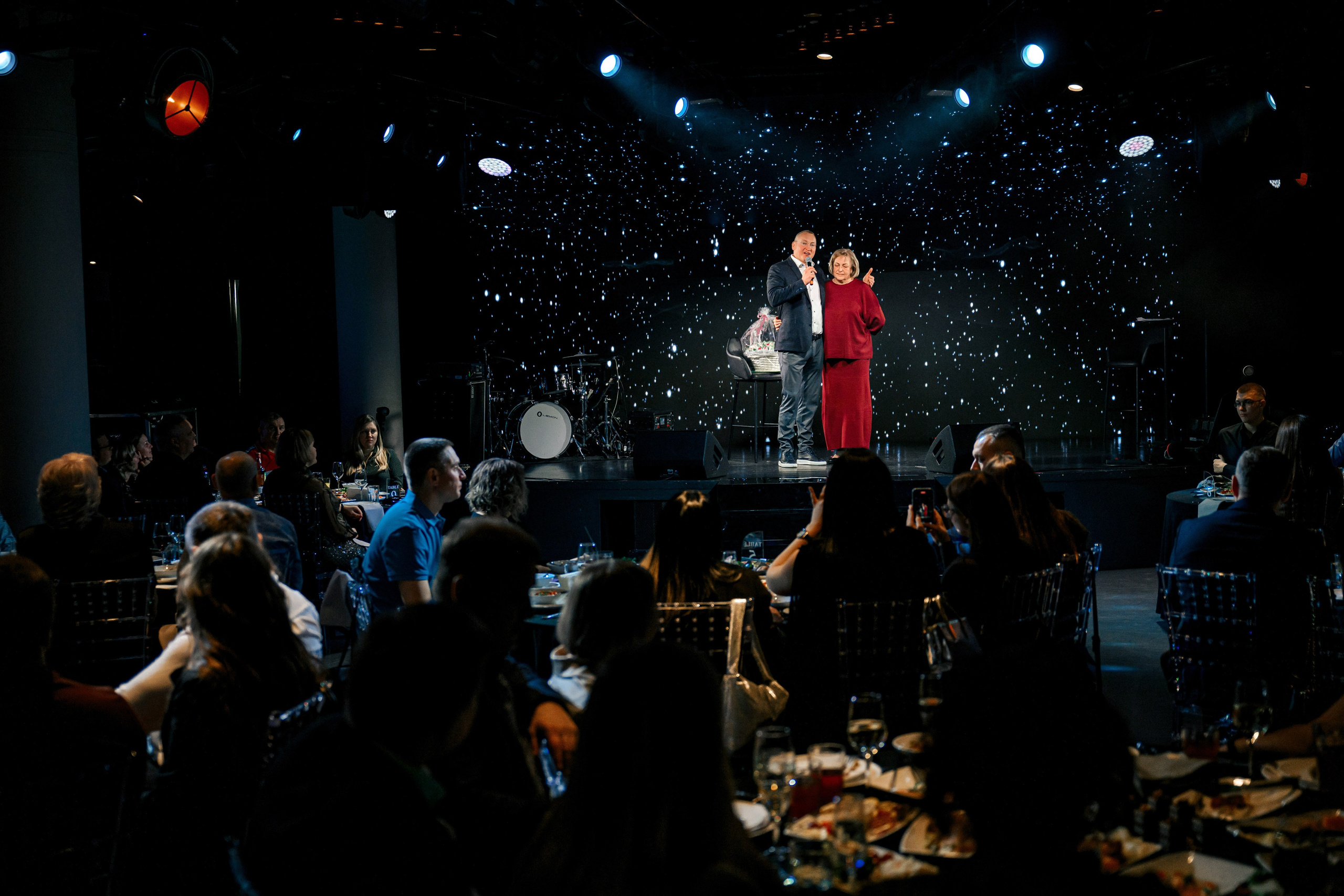 Happy Birthday. Максим Комаров — Профессиональный фотограф