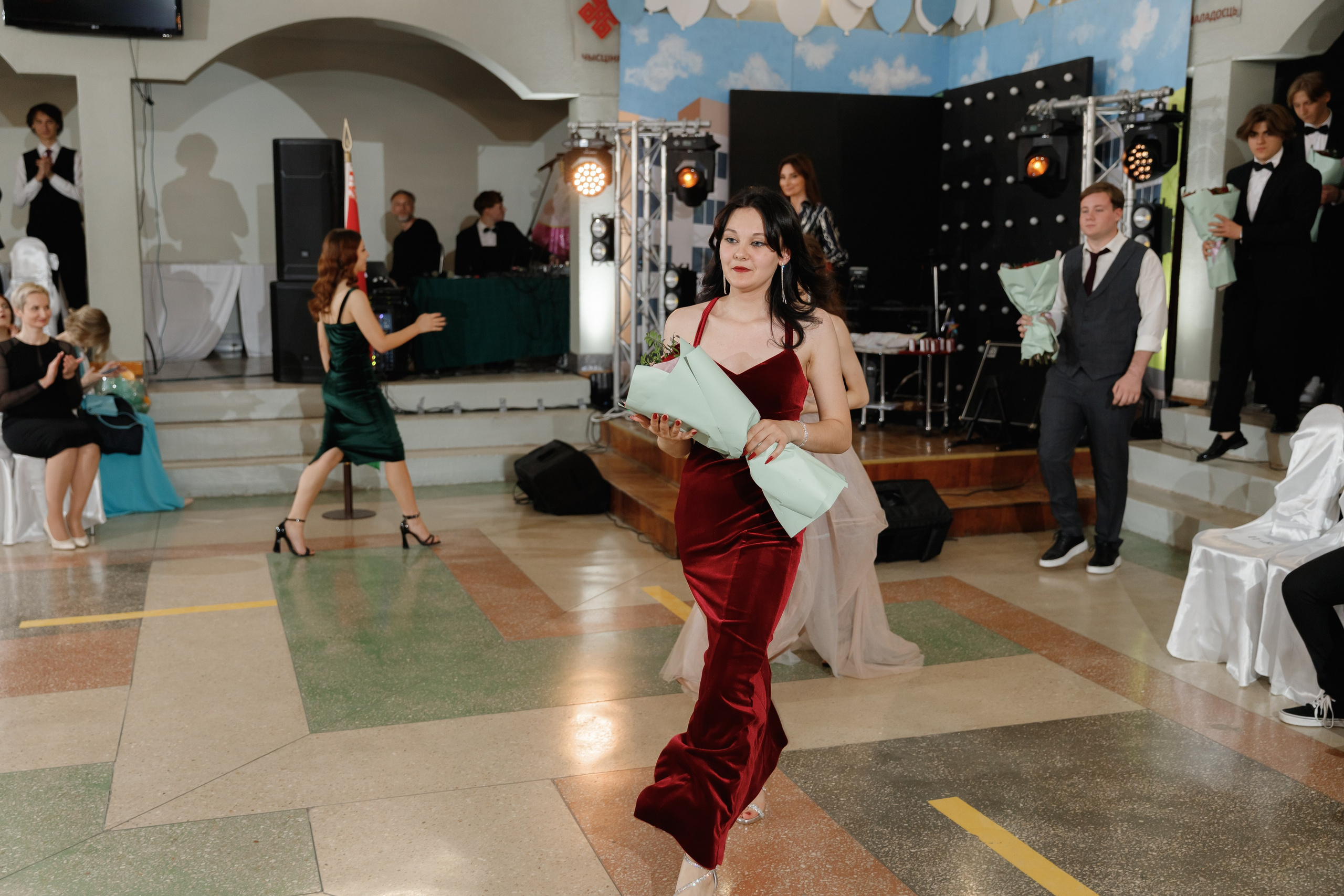 Школьный выпускной 2023 год в Минске. Свадебный фотограф в Минске/Беларуси Сергей Спиридонов