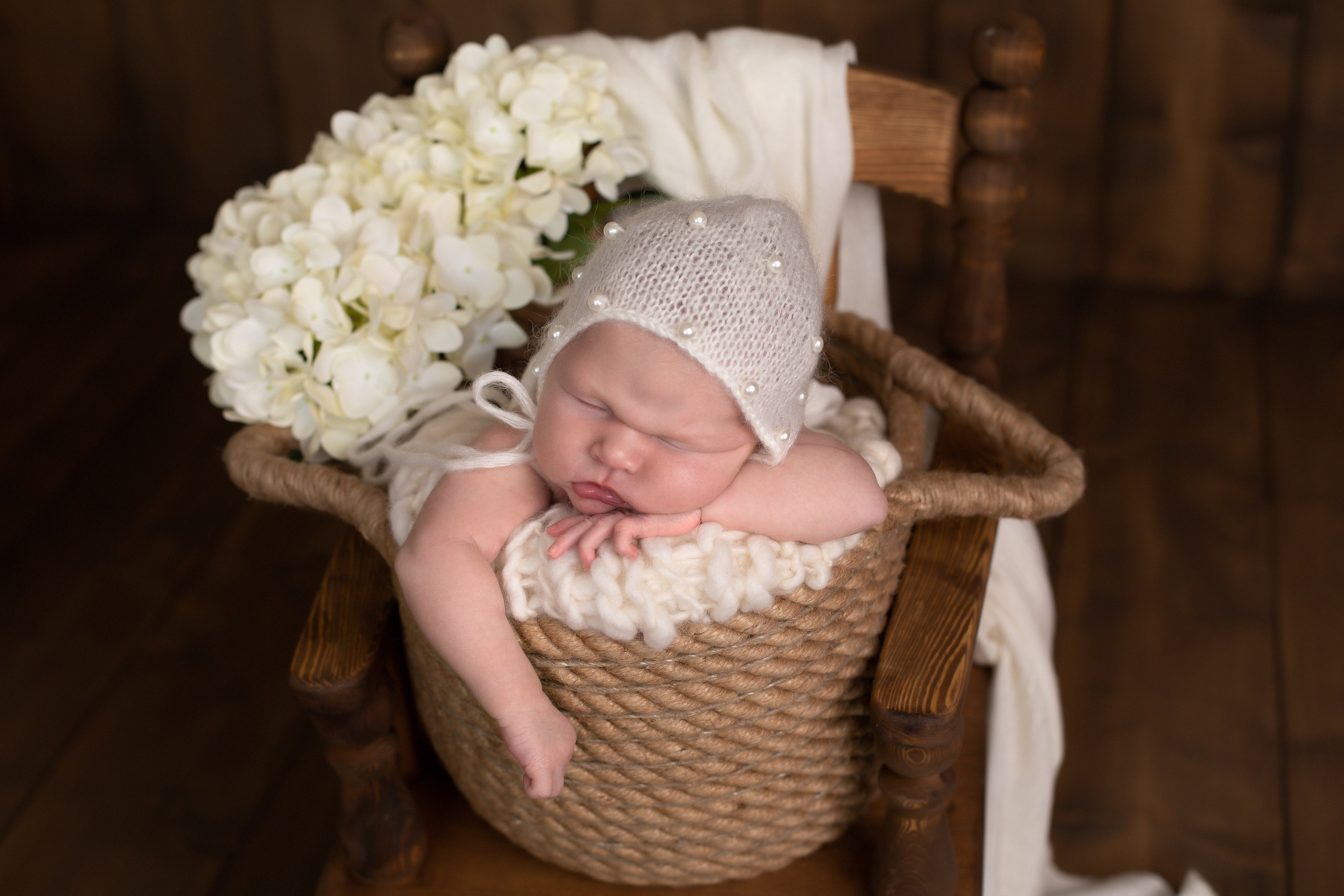 Новорожденные девочки. Фотограф новорожденных в Нижнем Новгороде Белякова Оксана