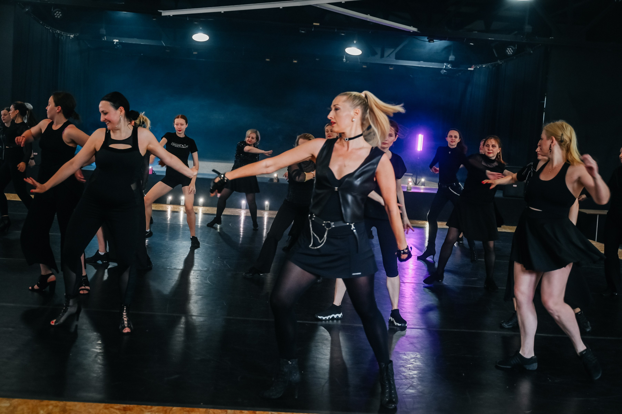 Новости о танцах во Фрязино Tanzclass Лилии Лебедевой. Tanzclass Лилии Лебедевой, Фрязино