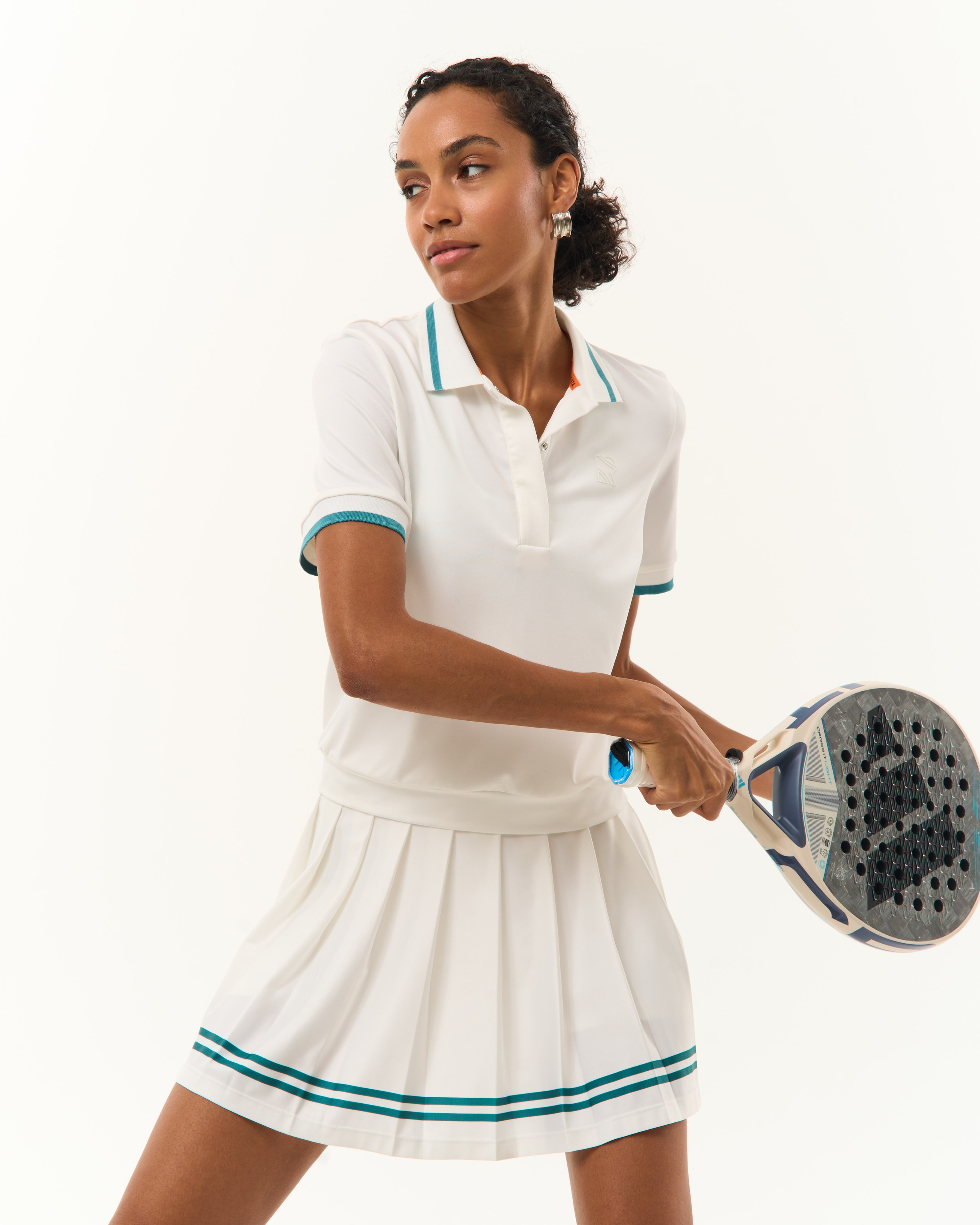 RAQUETA. 595 Production