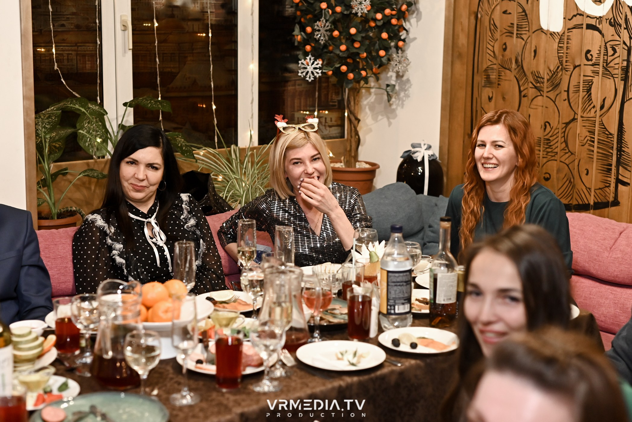Новогодний вечер в кафе «кАмпот»