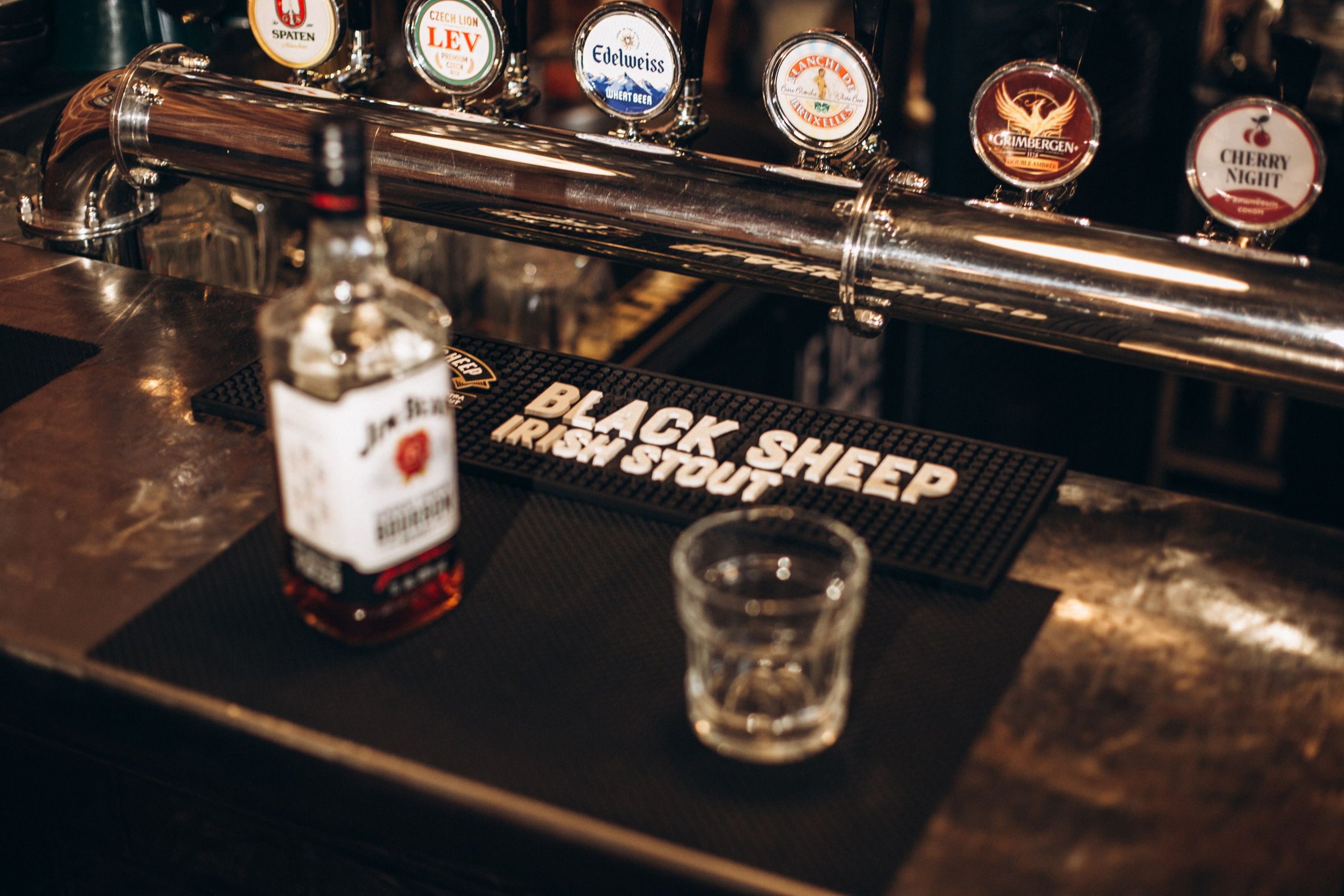 Сурен. Свадебные фотографы в г. Сургут Маркова Наталья и Замахина Елена