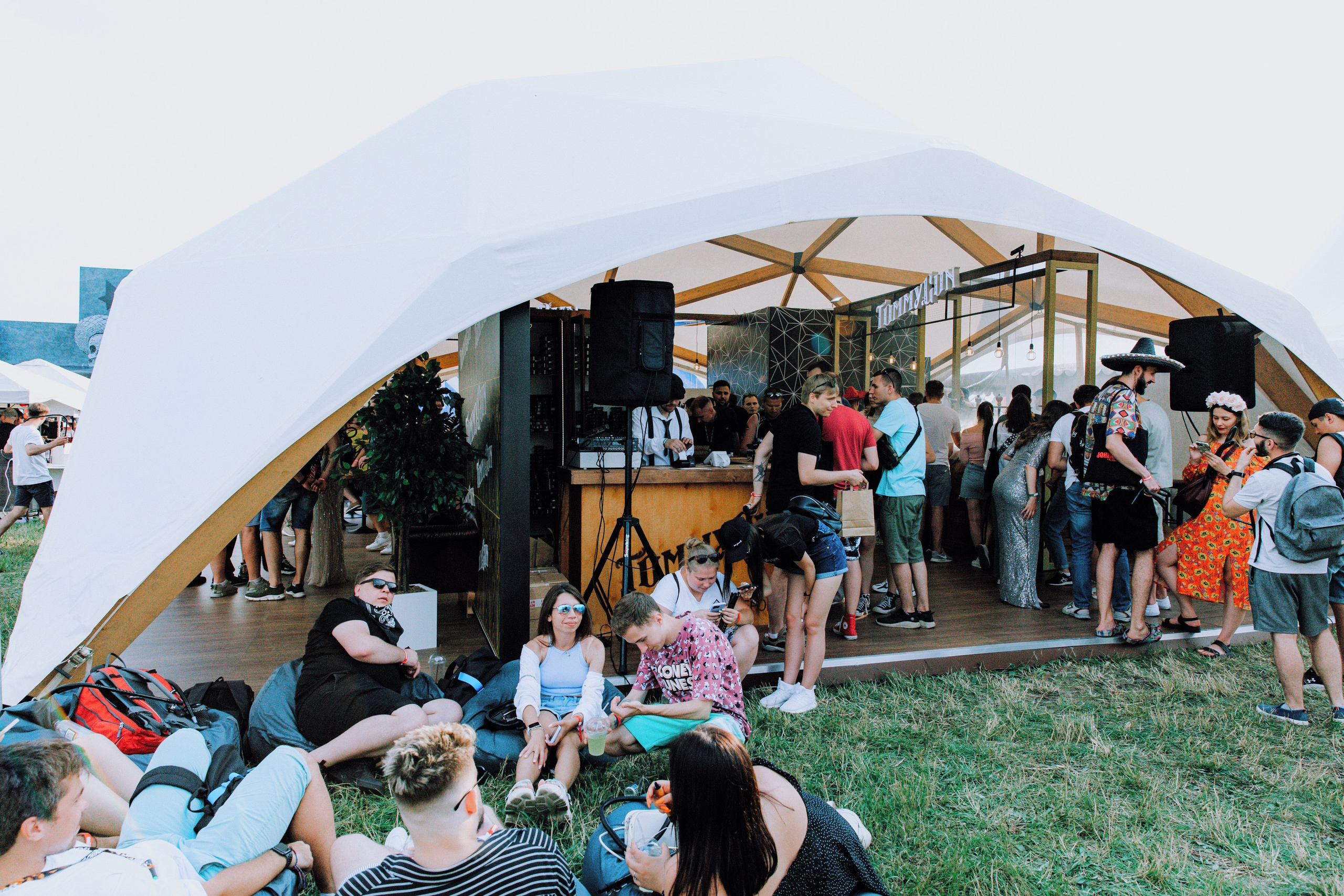 Фестиваль JohnCalliano бренд Tommy-gun. АНДРЕЙ ШИРКАЛИН РЕПОРТАЖНЫЙ ФОТОГРАФ МОСКВА НА КОРПОРАТИВ, ДЕНЬ РОЖДЕНИЯ, БАНКЕТ, КОНФЕРЕНЦИЮ, ТИМБИЛДИНГ