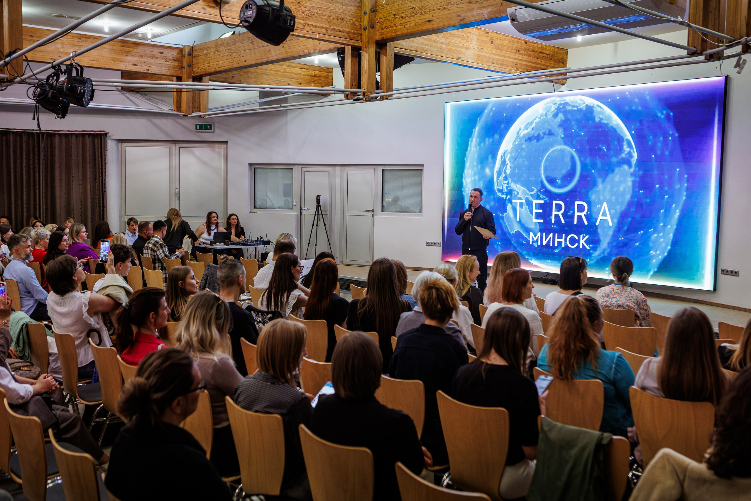 Запуск ТЕРРА Минск. Репортажный фотограф Минск ❘ Костецкий Илья ❘ Беларусь