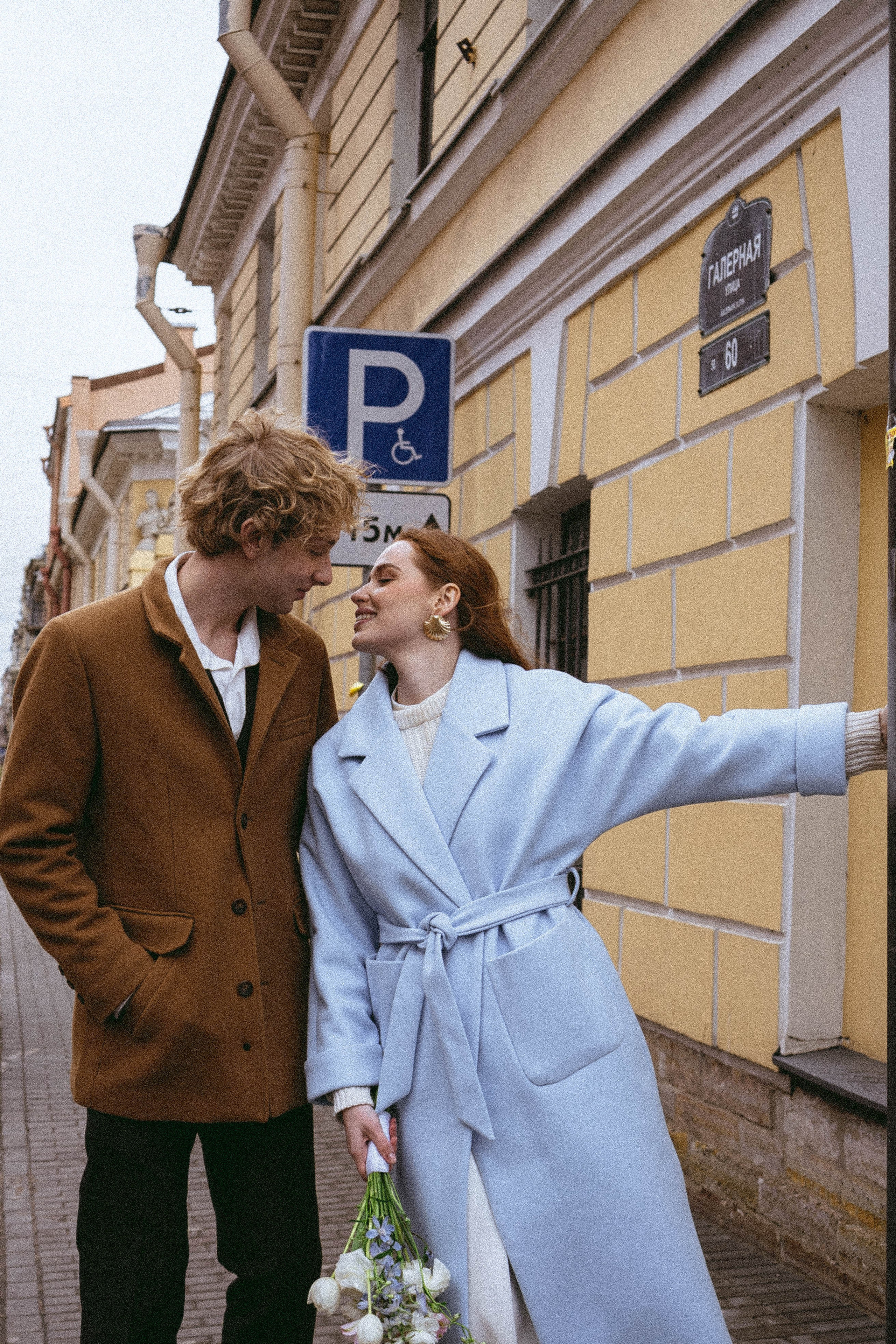 СВАДЕБНАЯ ПРОГУЛКА ПО ПЕТРОГРАДКЕ ВЕСНОЙ (ФОТОСЕССИИЯ ПАРЫ СВАДЕБНАЯ). Профессиональный фотограф, Санкт-Петербург — Виктория Богомолова