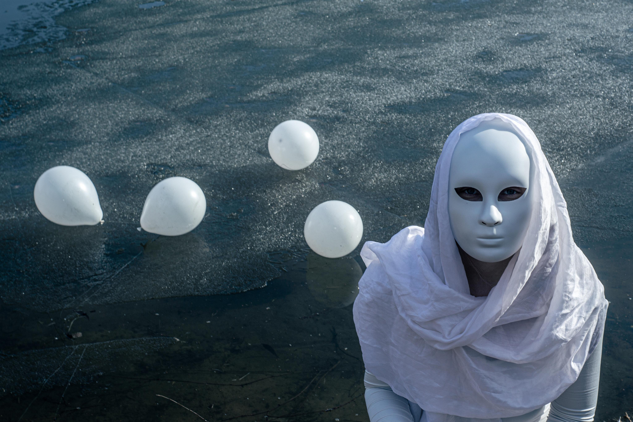 Маска. Фотограф в Москве Лера Юдина