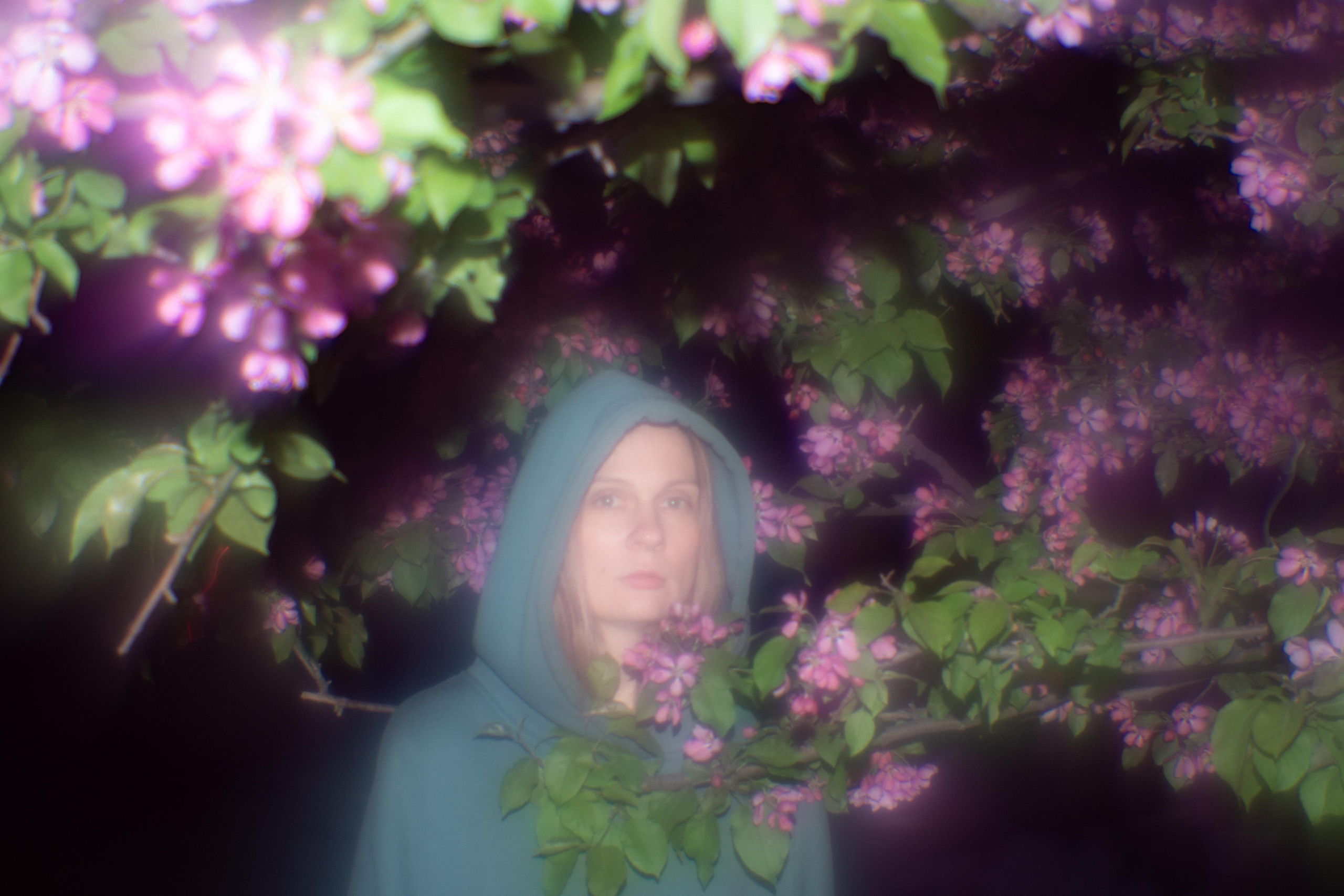 Ника в цветах. Фотограф в Москве Лера Юдина