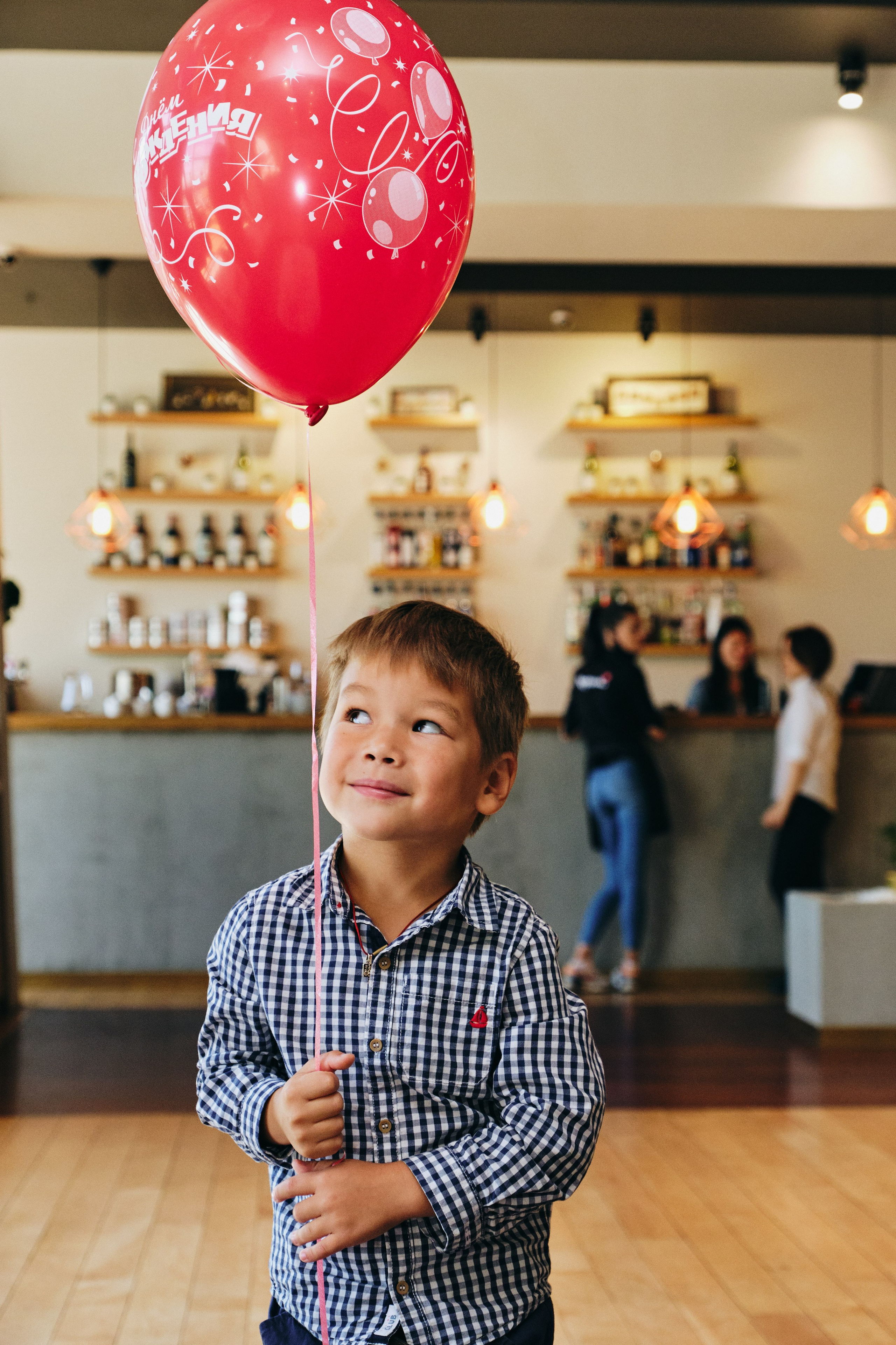 Фотограф на детский день рождения в СПб. Семейные и свадебные фотосессии в СПб, в студии, на улице, на природе