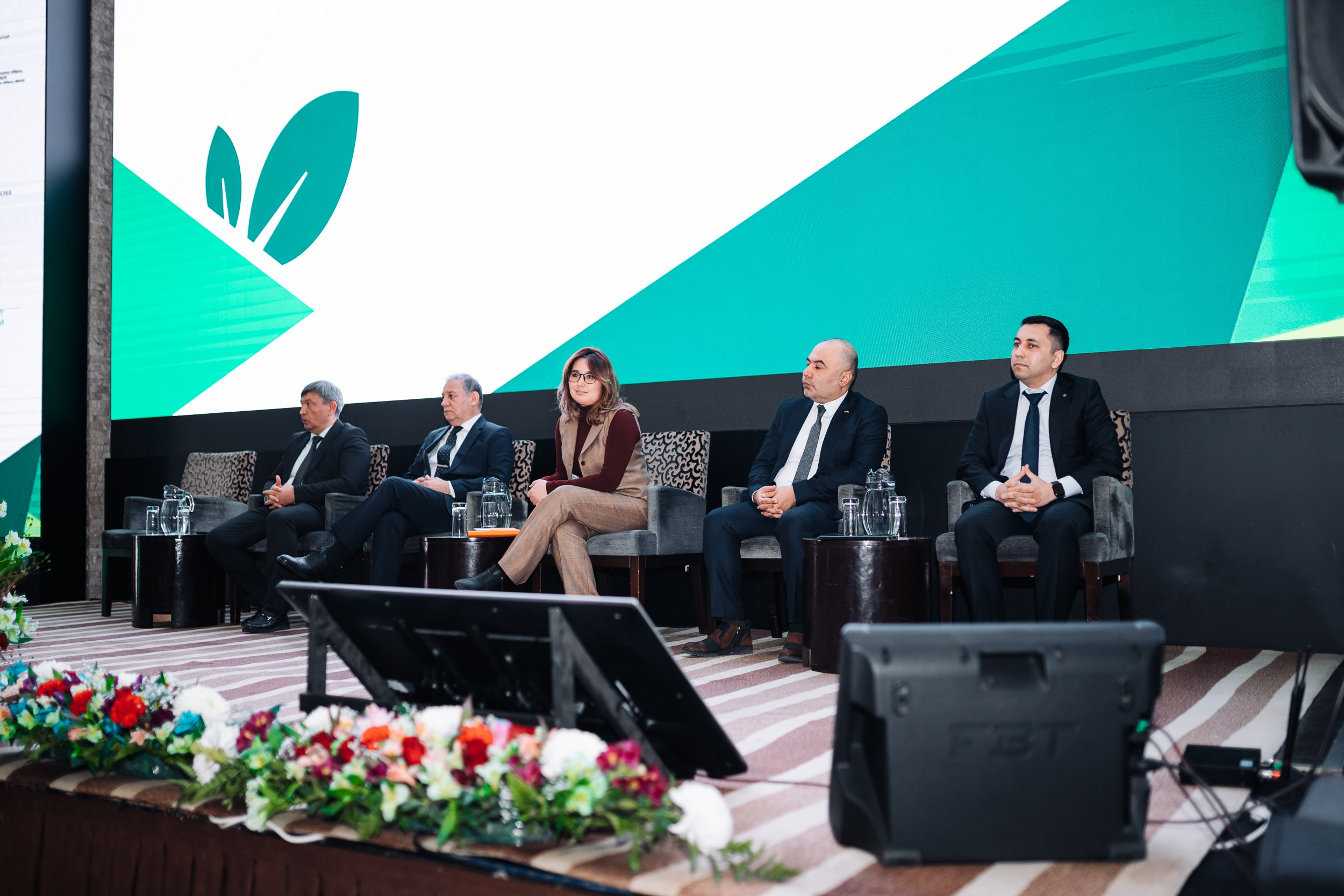 GREEN ECONOMY AP«Форум». Портретный и Репортажный Фотограф Москва