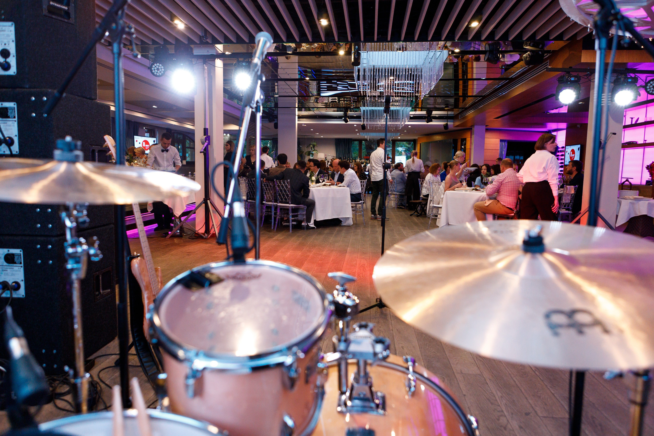 Корпоратив компании Basis. Commercial photographer | Anton Ermakov