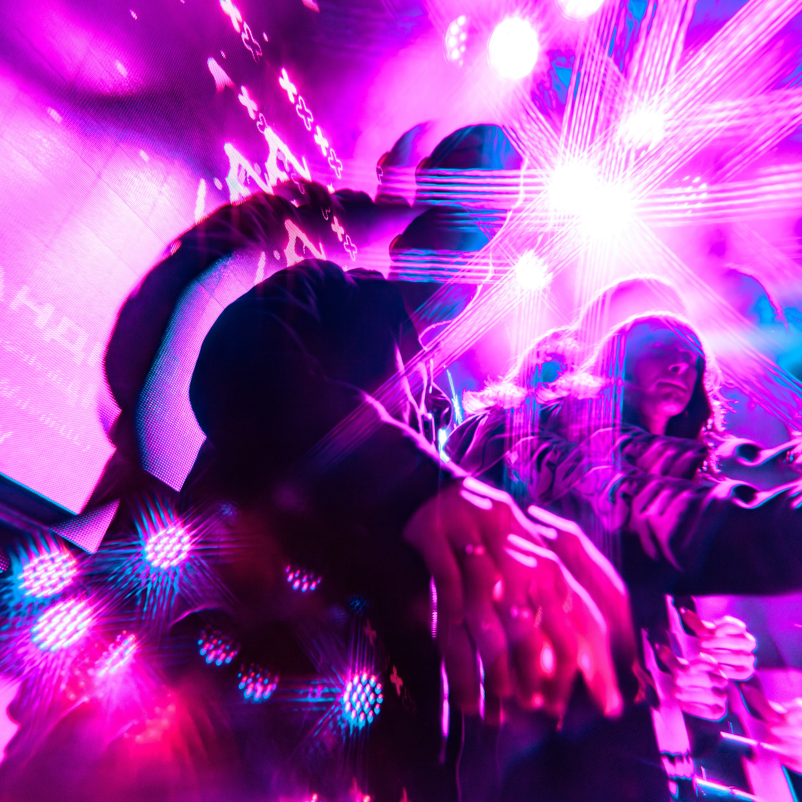 Emo lovers. Репортажный фотограф Екатеринбург | Яркий, качественный репортаж | Концерты, клубы, репортаж, праздники, корпоративы