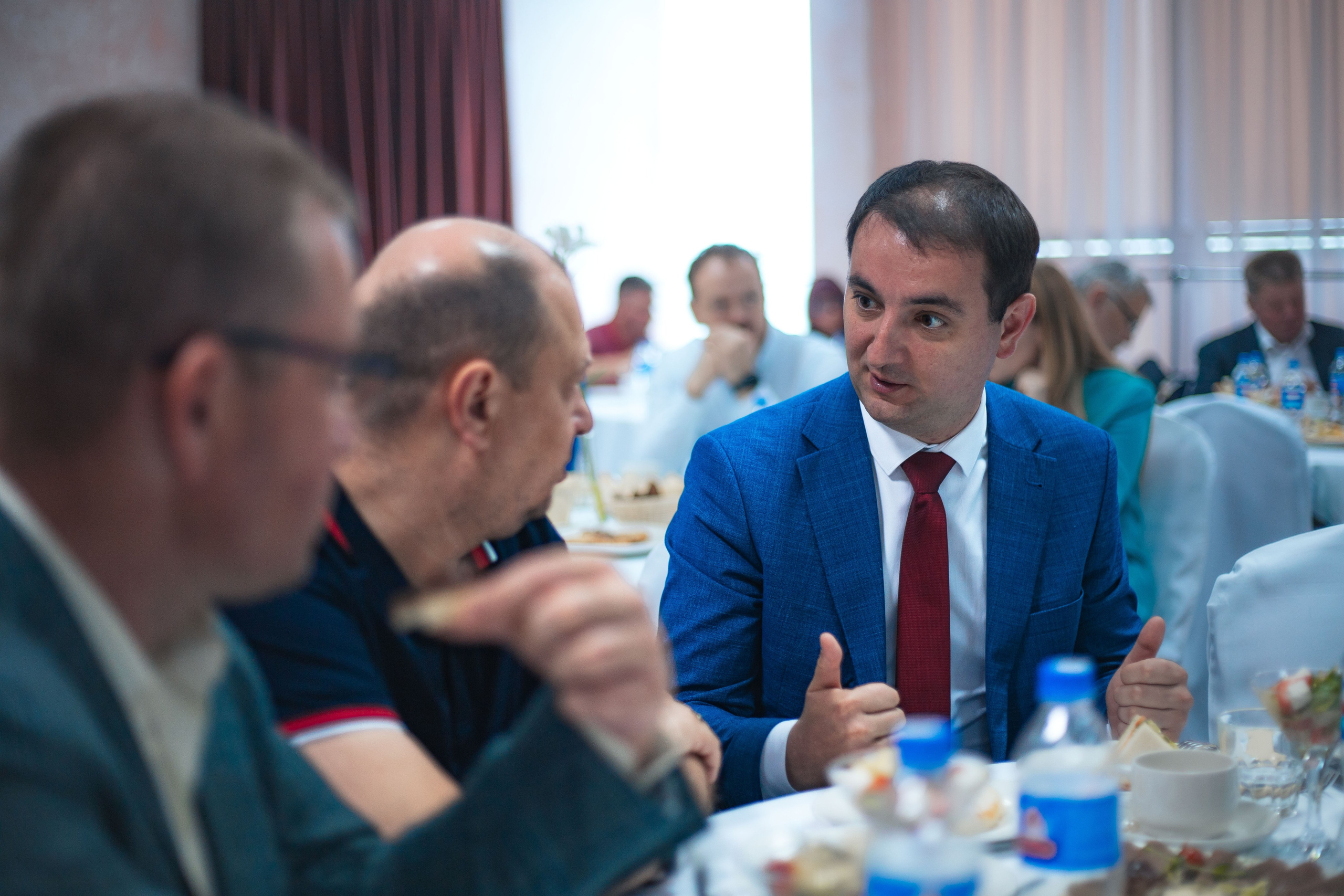 Коммерческая фотосессия для Ак Барк Банк в городе Ижевск. Бизнес фотограф Ижевск — Назаров Роман