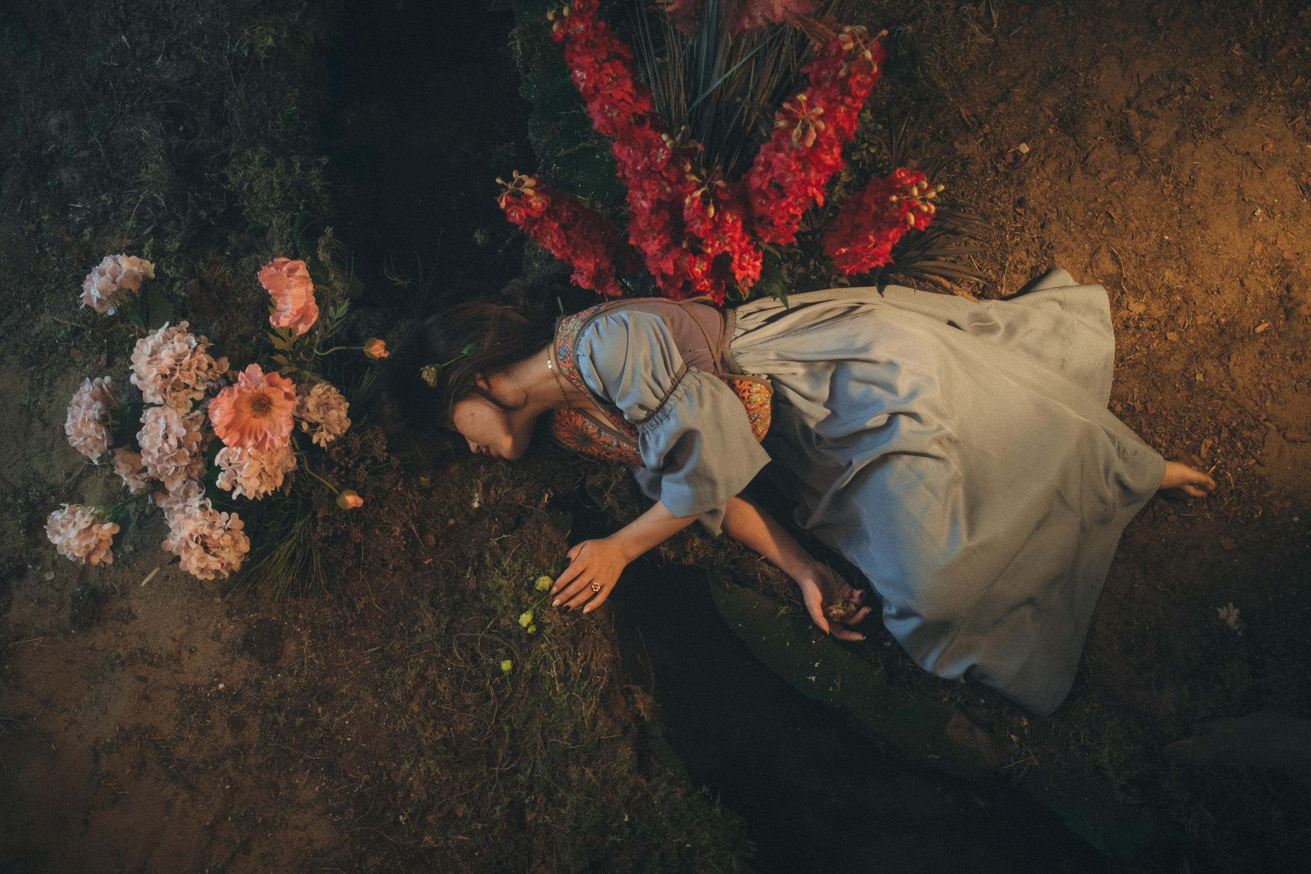 Бренд одежды Red Bow Story. Стилистика: Арт