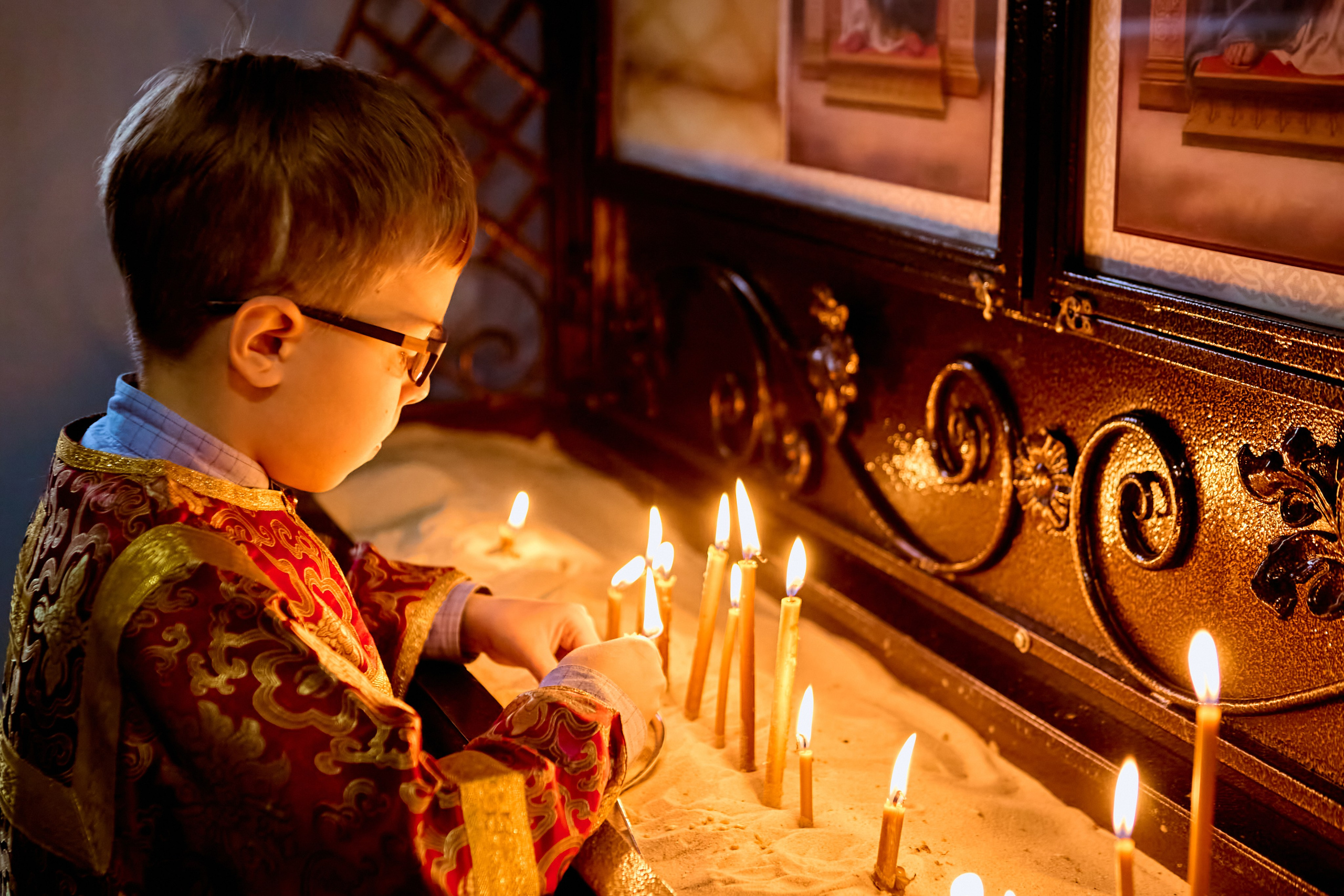 Фотографии во время богослужения
