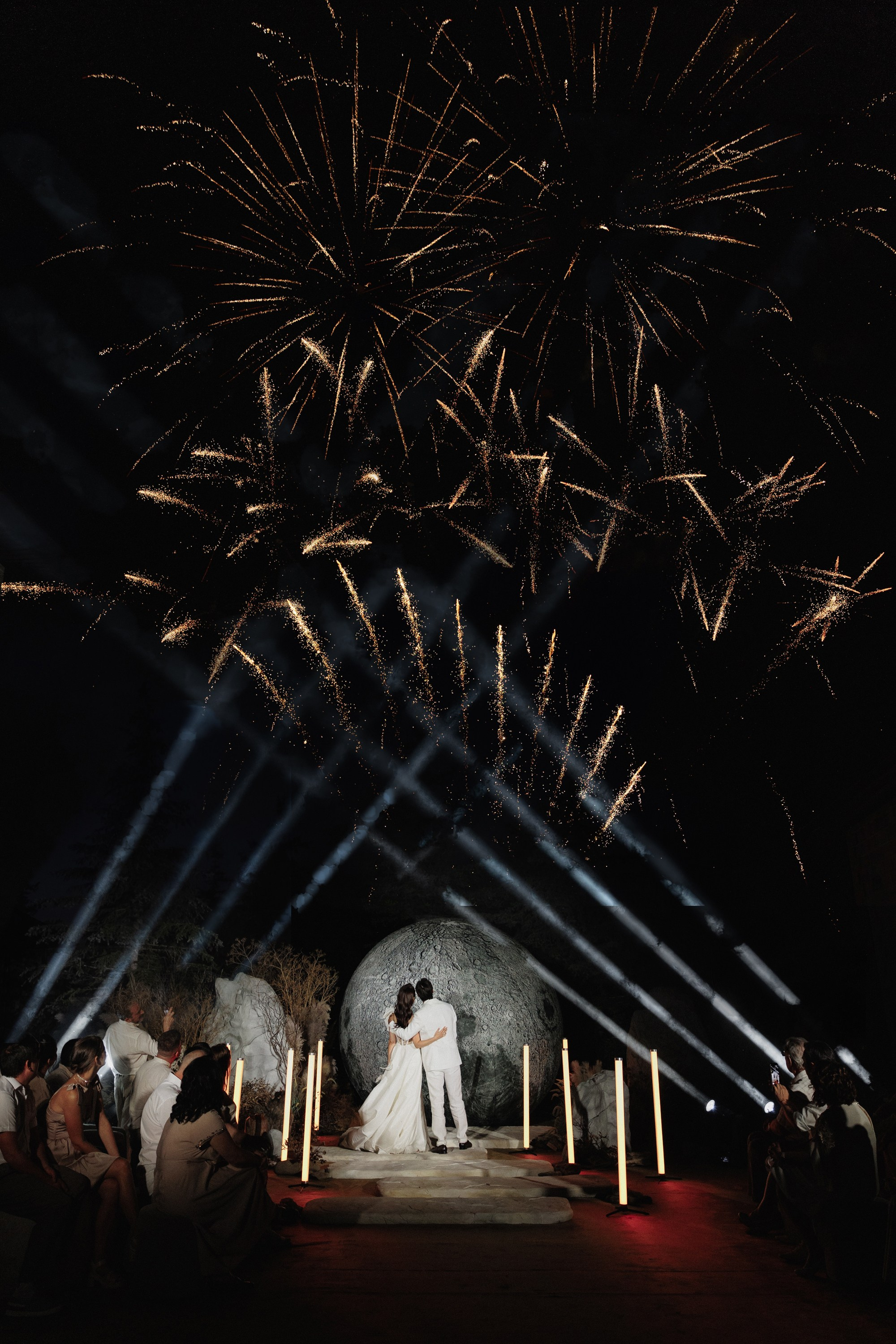 V&E | On The Moon. Свадебная фотография и видеосъёмка