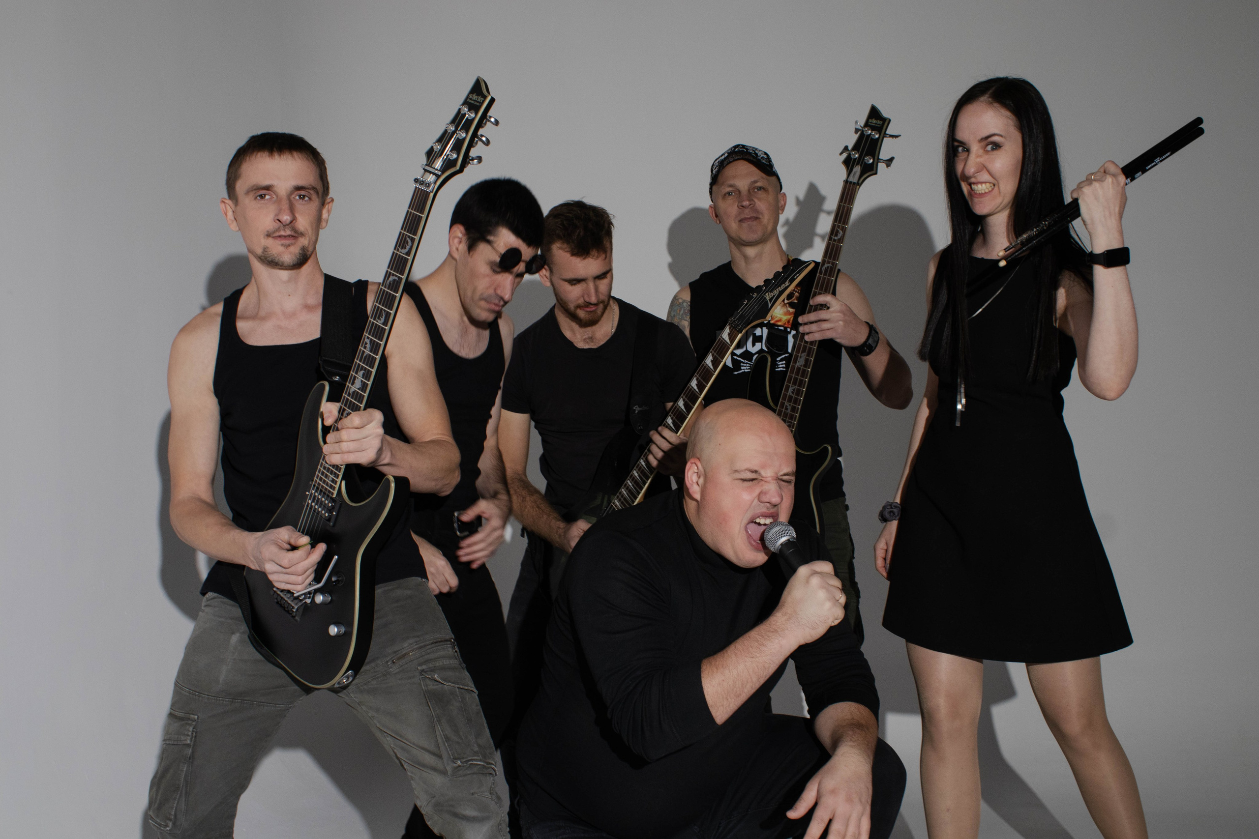 СТУДИЯ. Уличный фотограф Города N