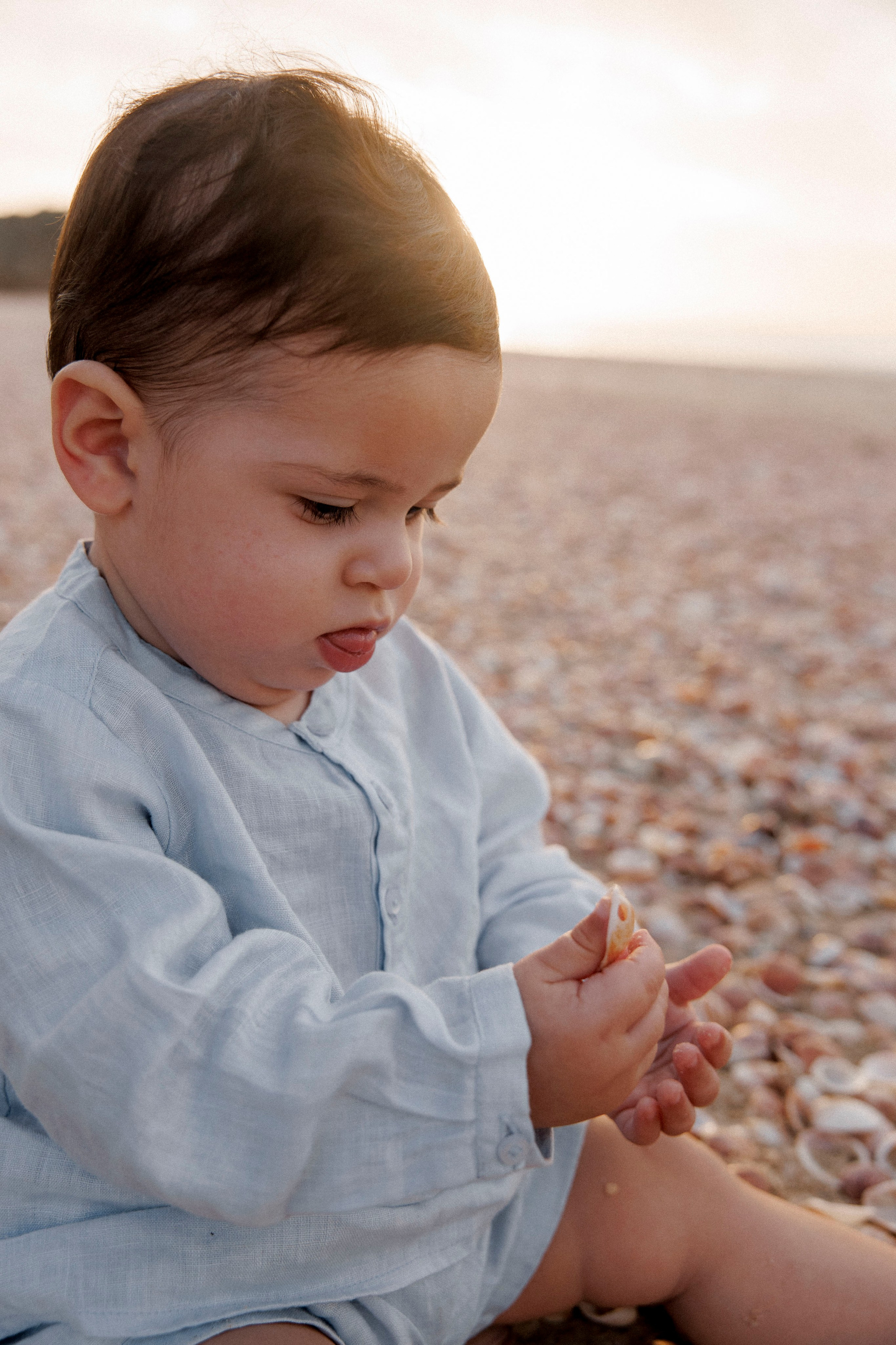 First year family photos near the sea. Главная